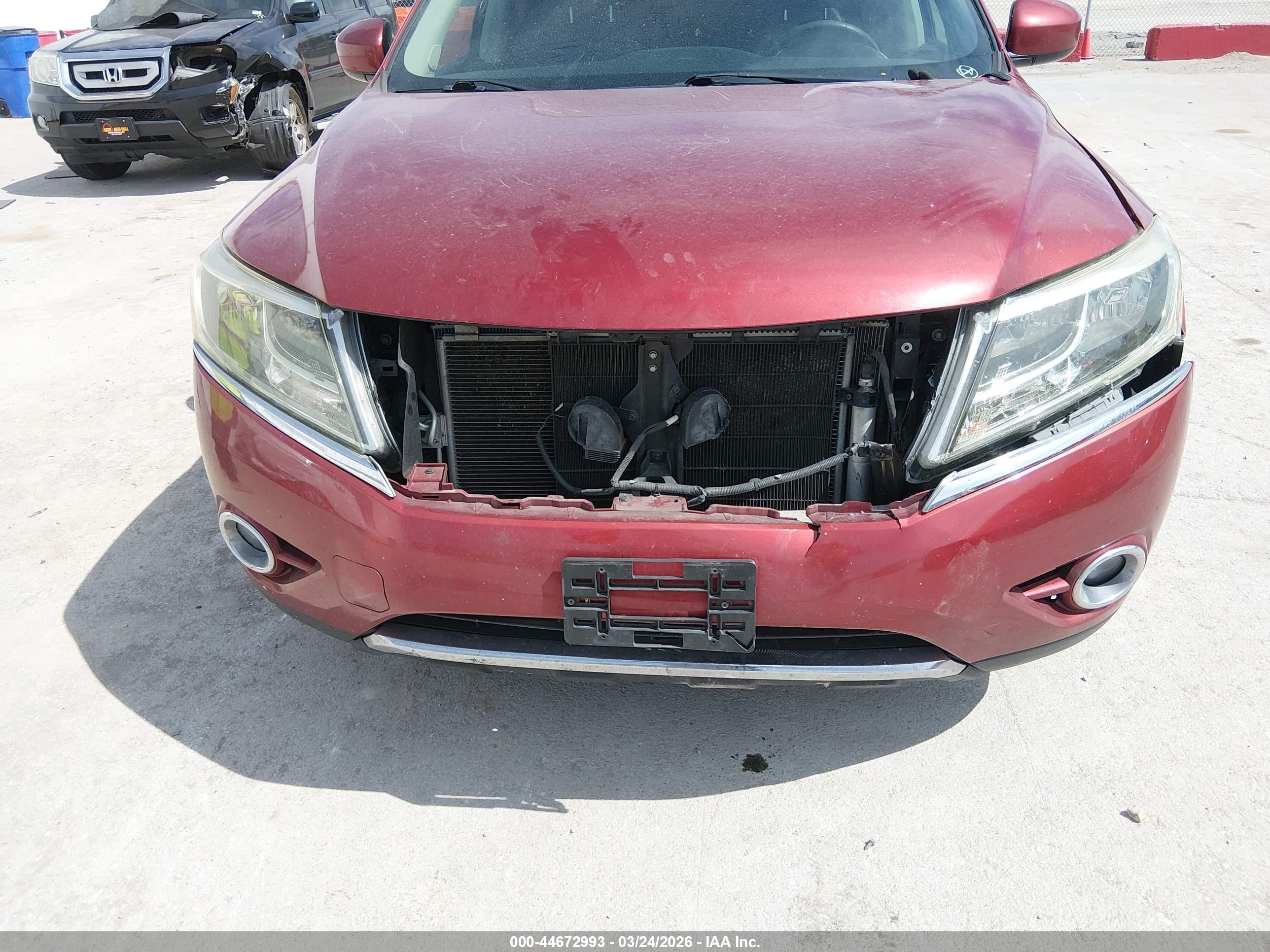 NISSAN PATHFINDER image 6