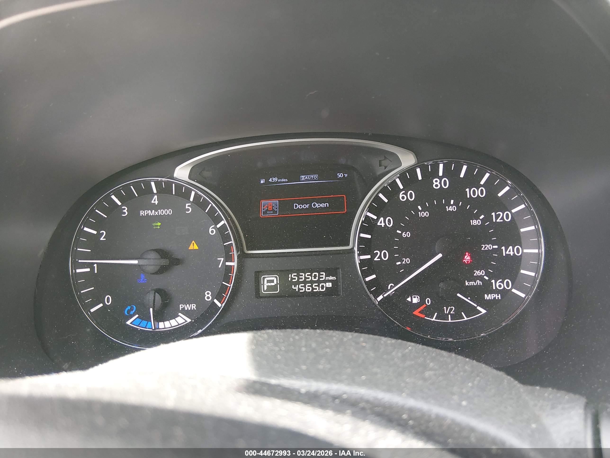 NISSAN PATHFINDER image 7