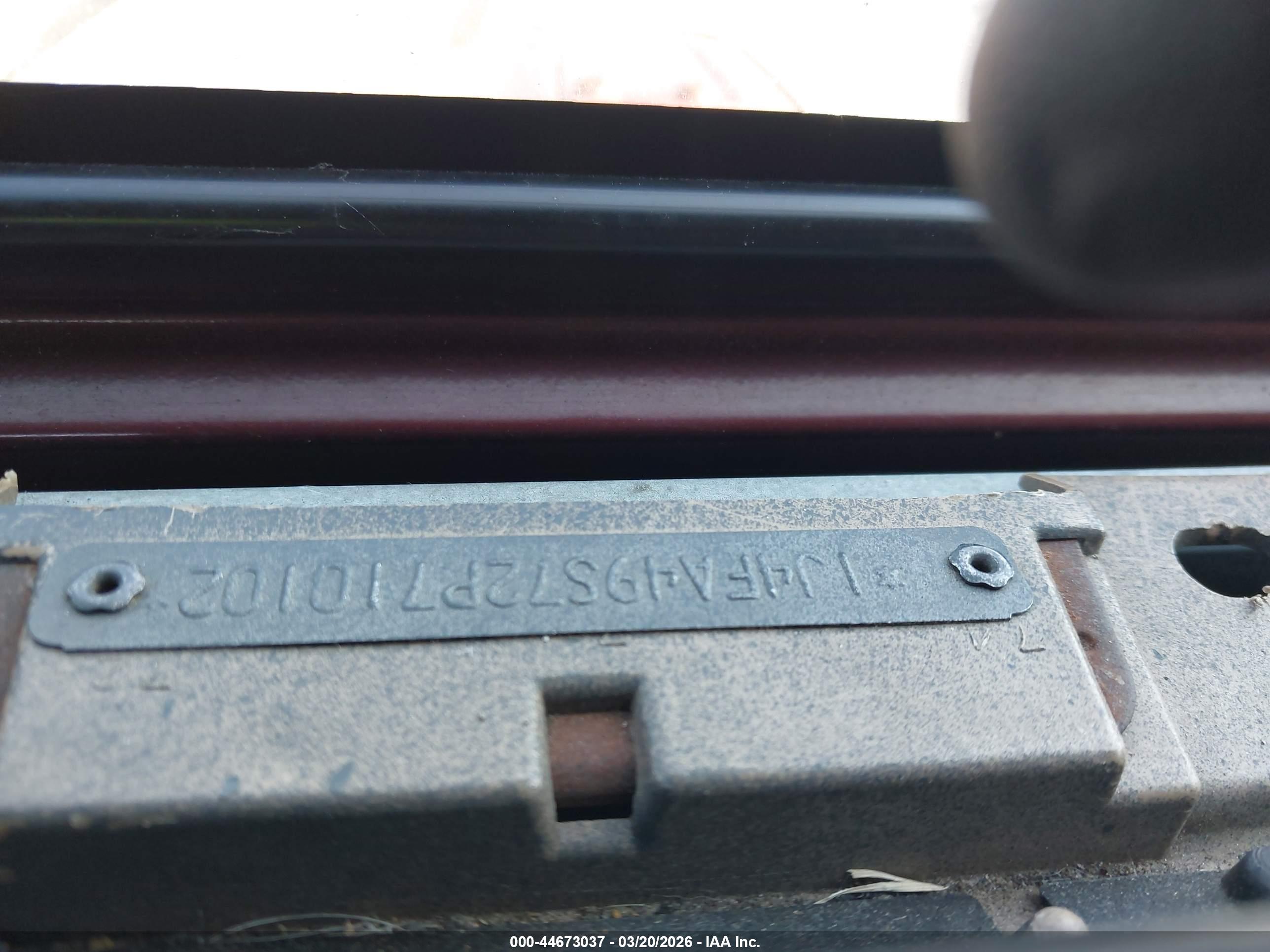 JEEP WRANGLER image 9