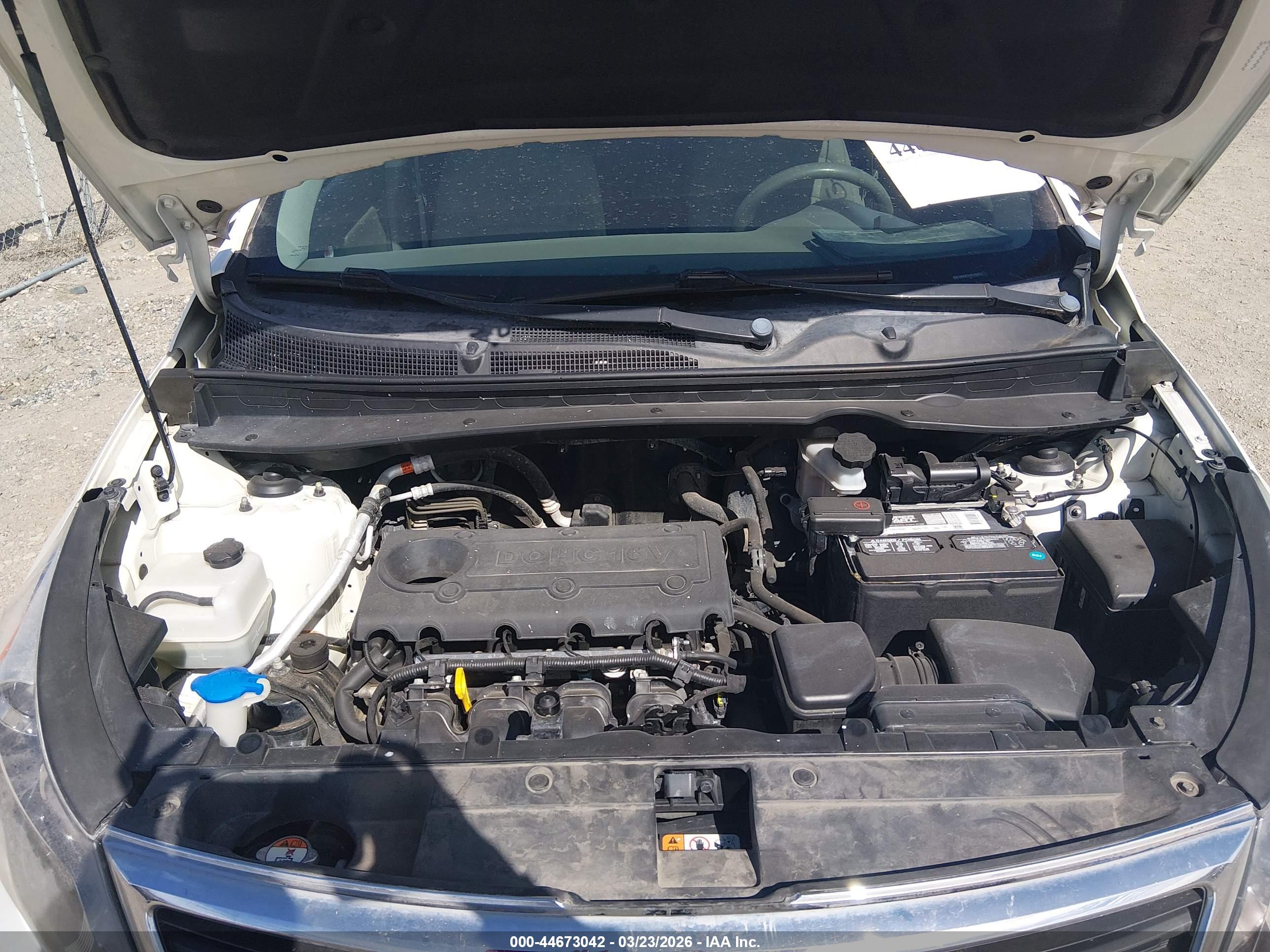 KIA SPORTAGE image 10