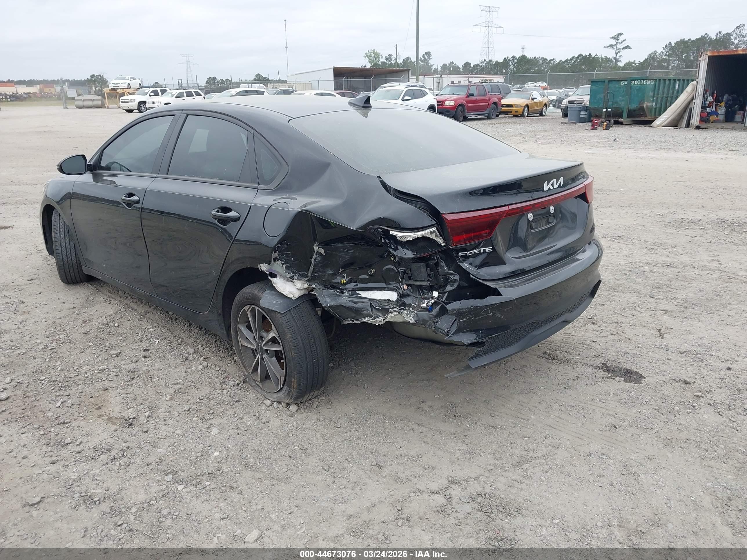 KIA FORTE image 3