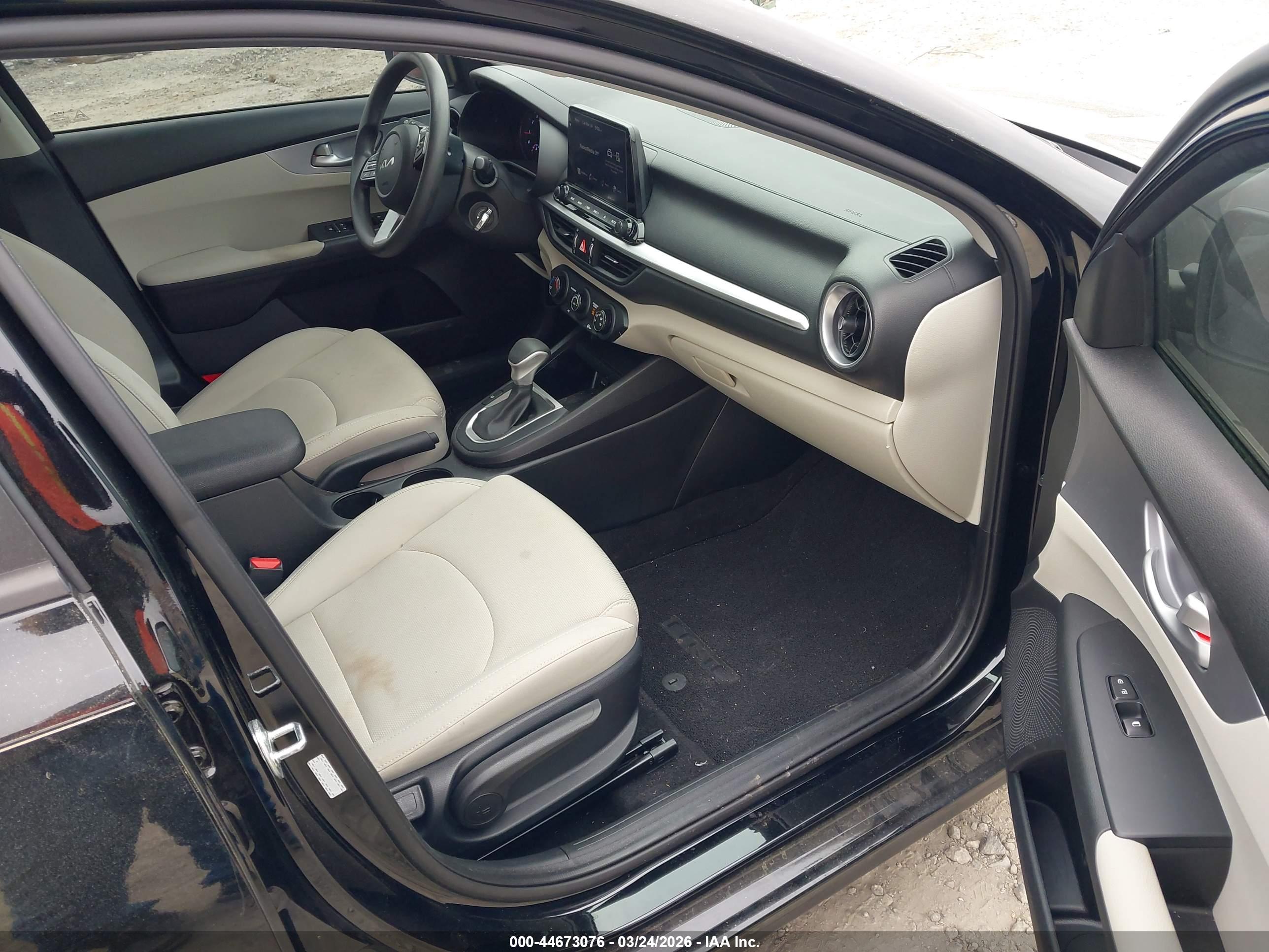 KIA FORTE image 5