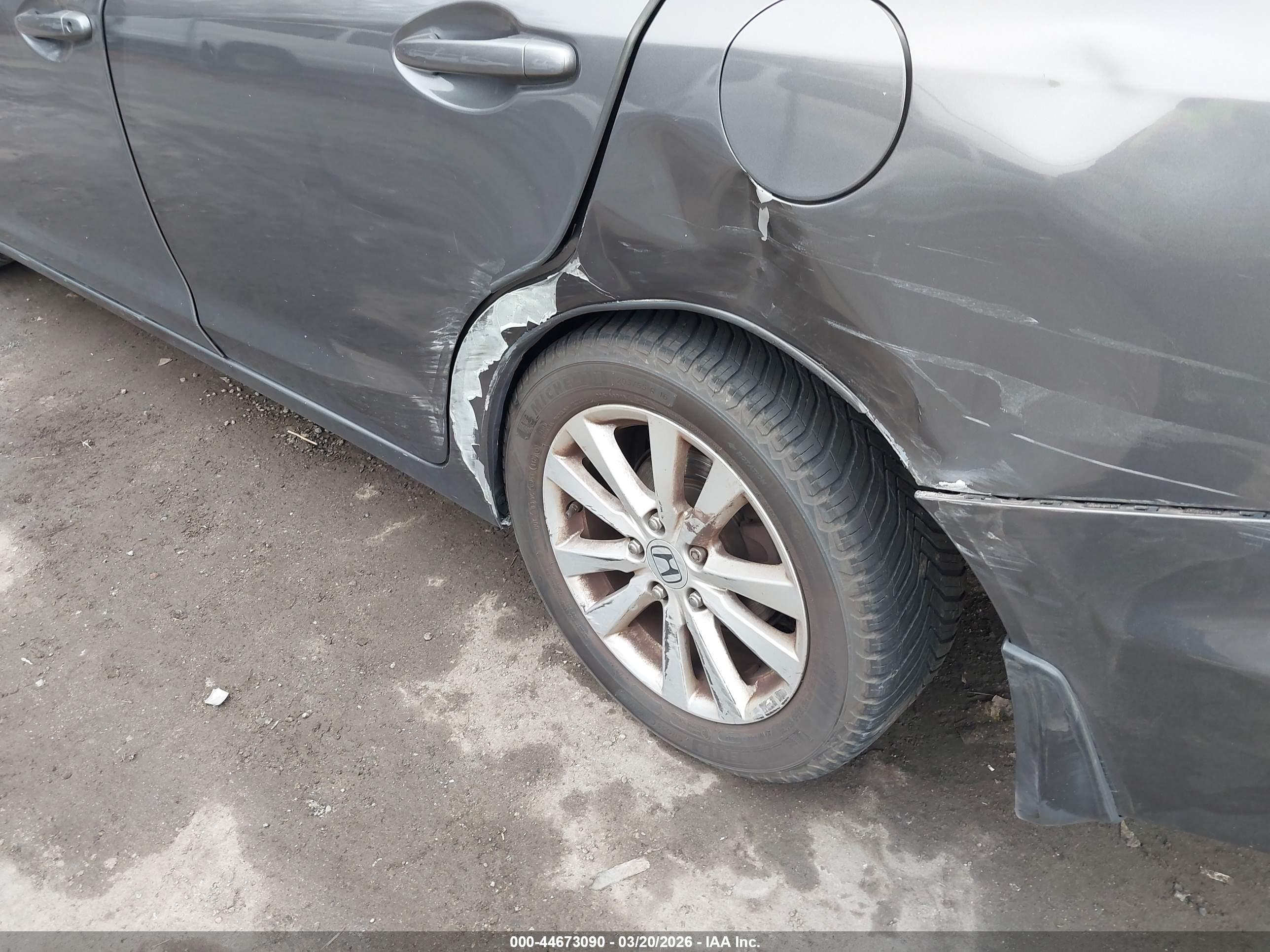 HONDA CIVIC image 6