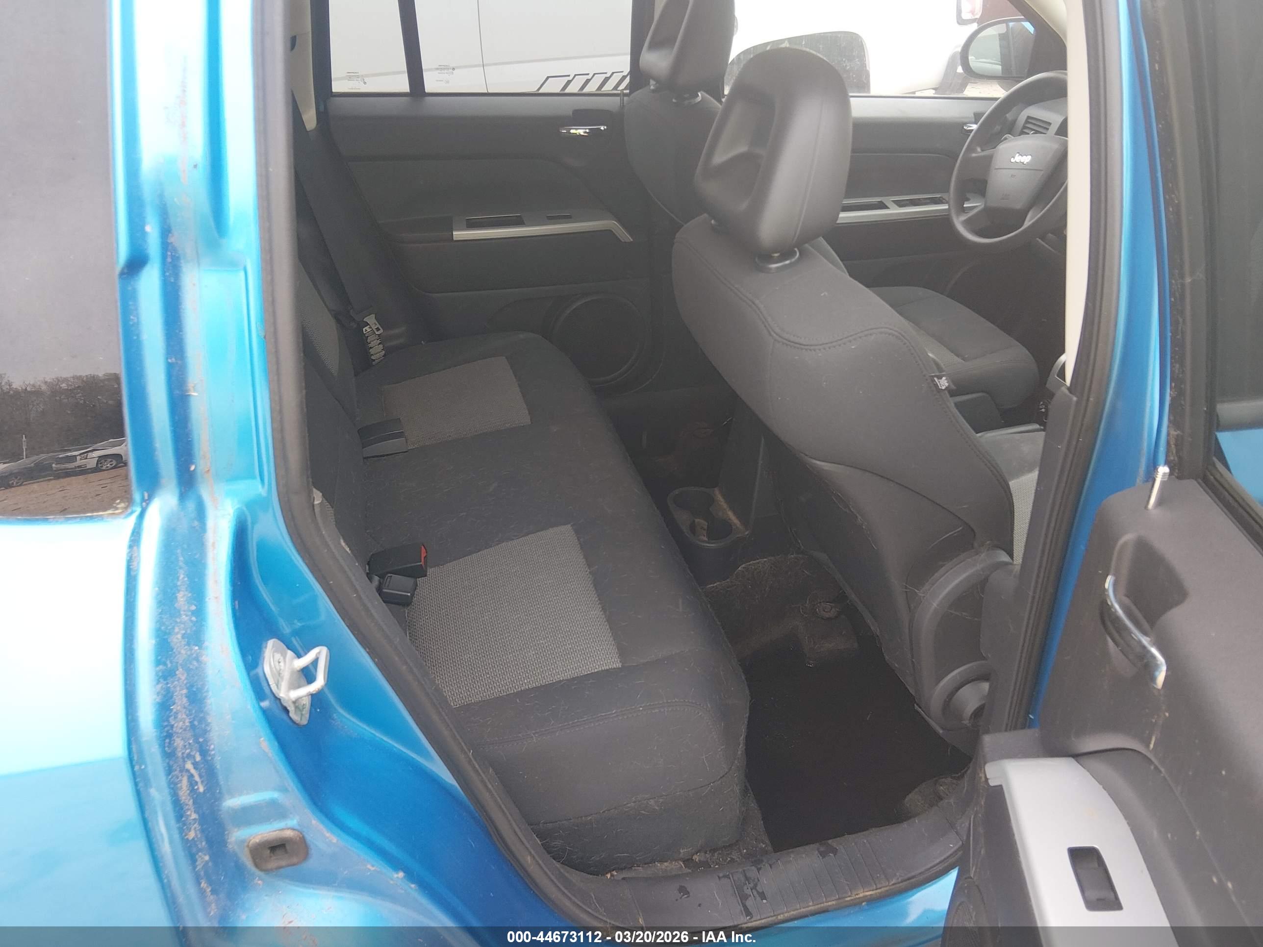 JEEP COMPASS image 8