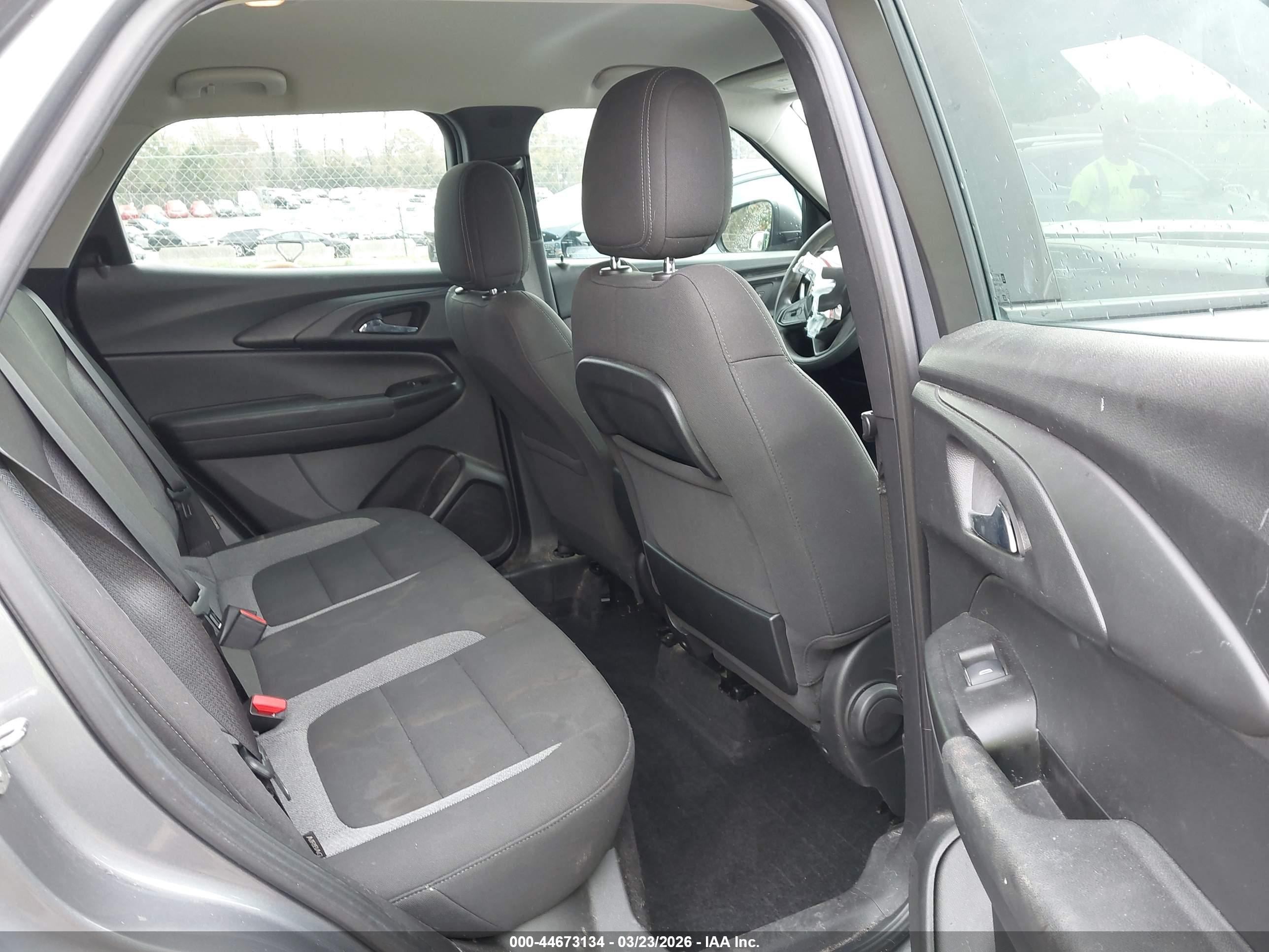 CHEVROLET TRAILBLAZER image 8