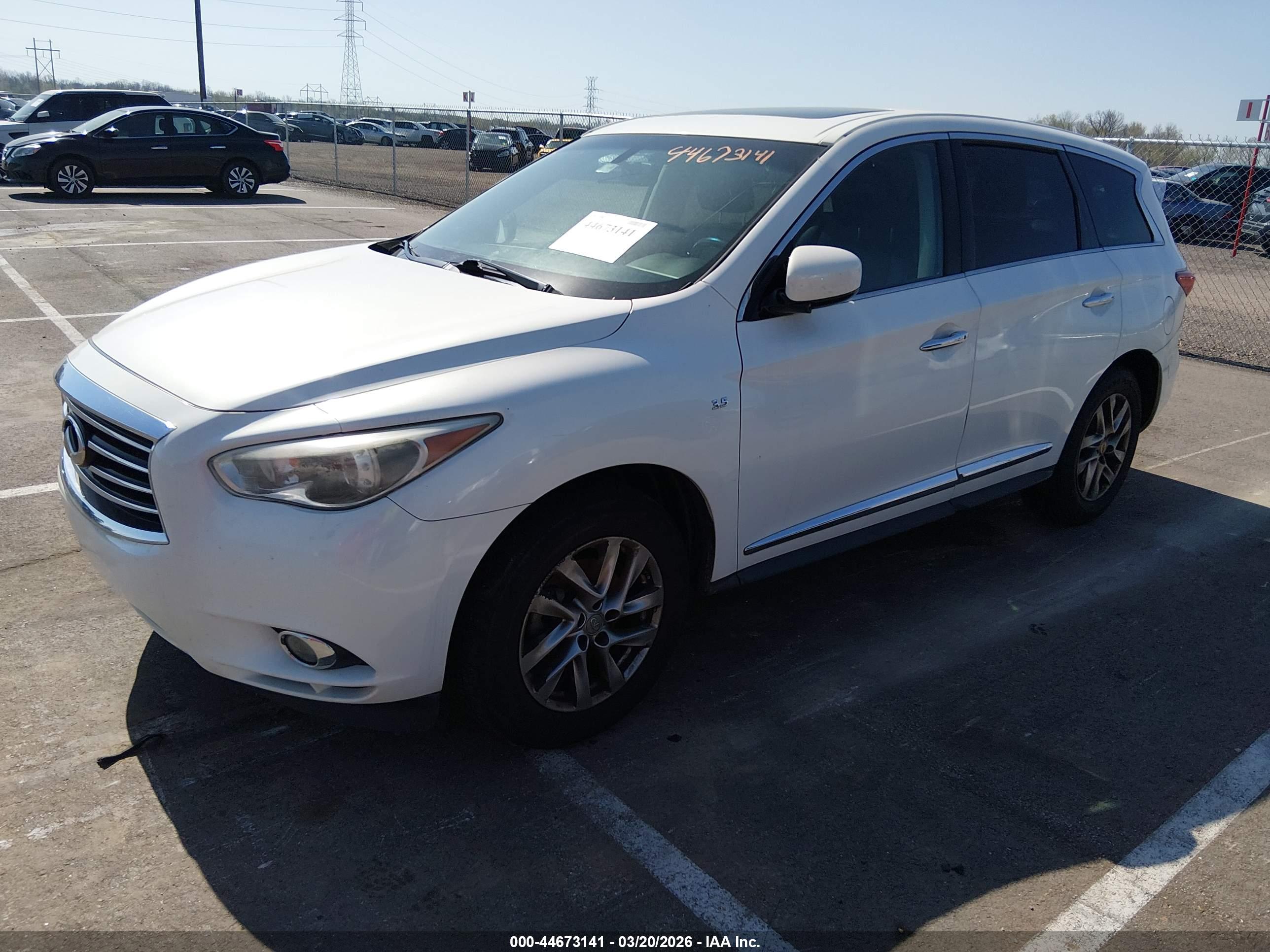 INFINITI QX60 image 2