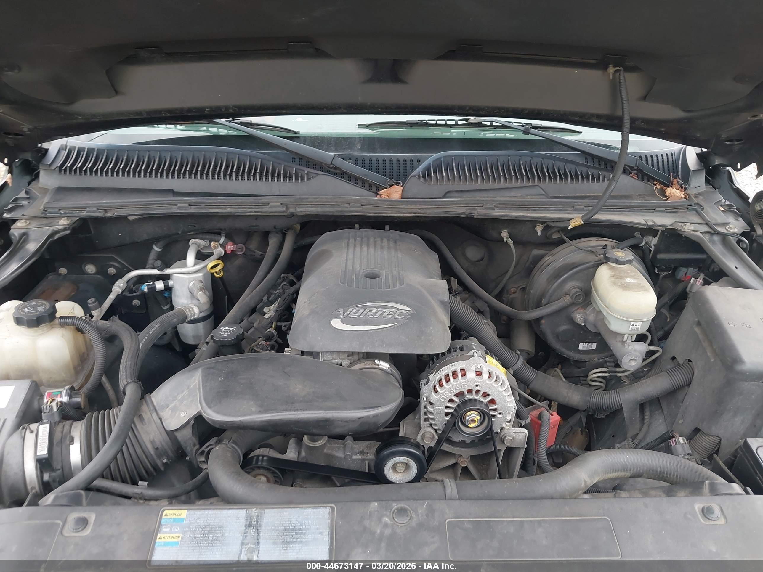 CHEVROLET SILVERADO image 10