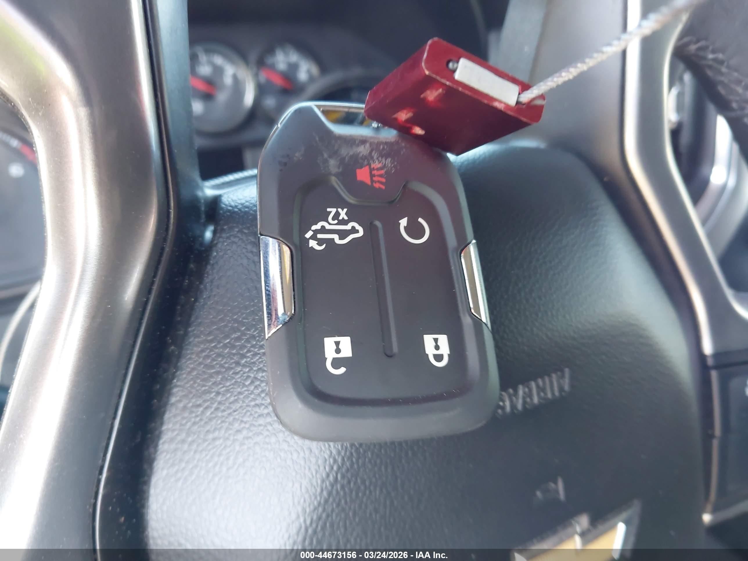 CHEVROLET SILVERADO image 11