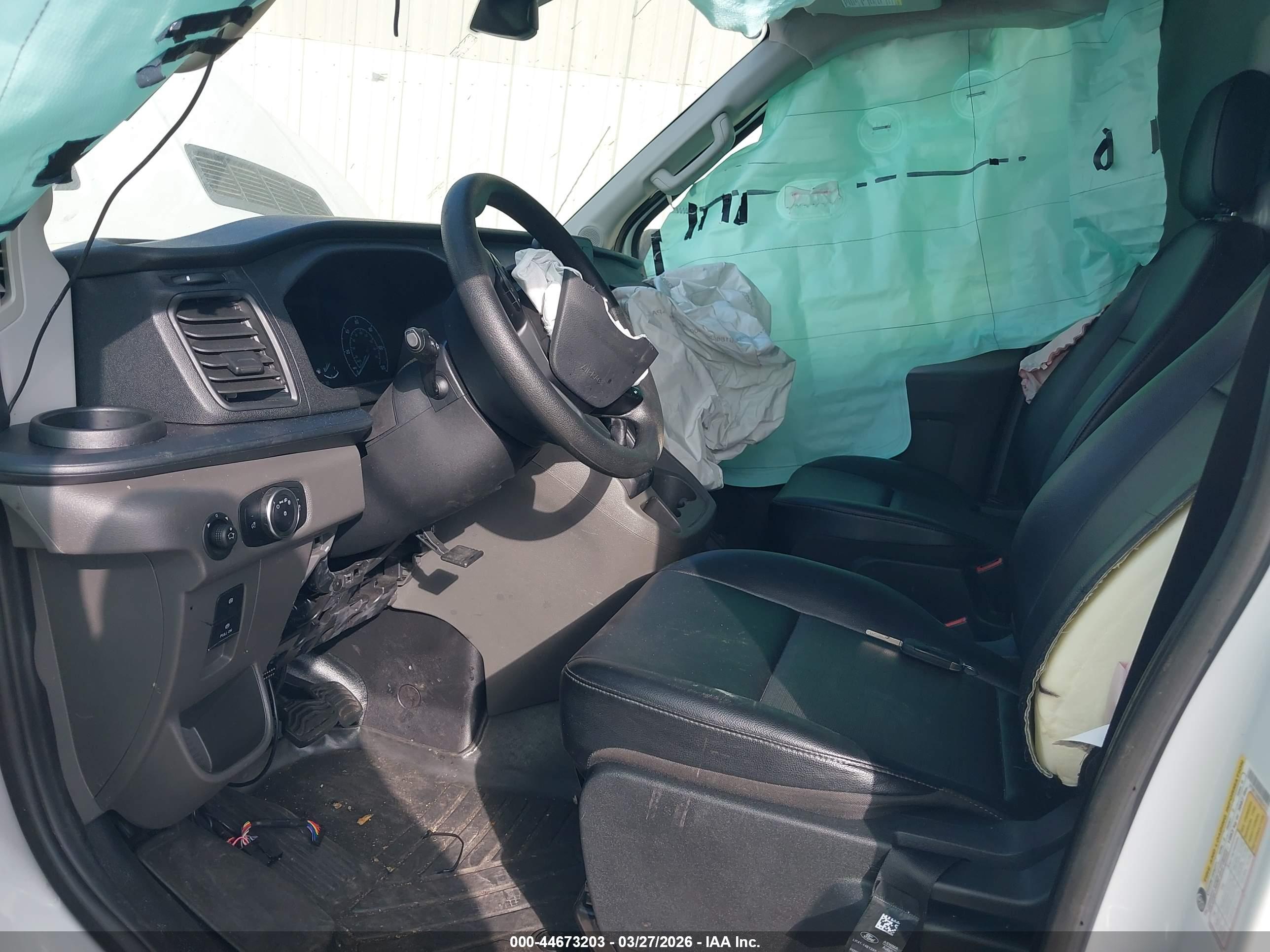 FORD TRANSIT-250 image 5