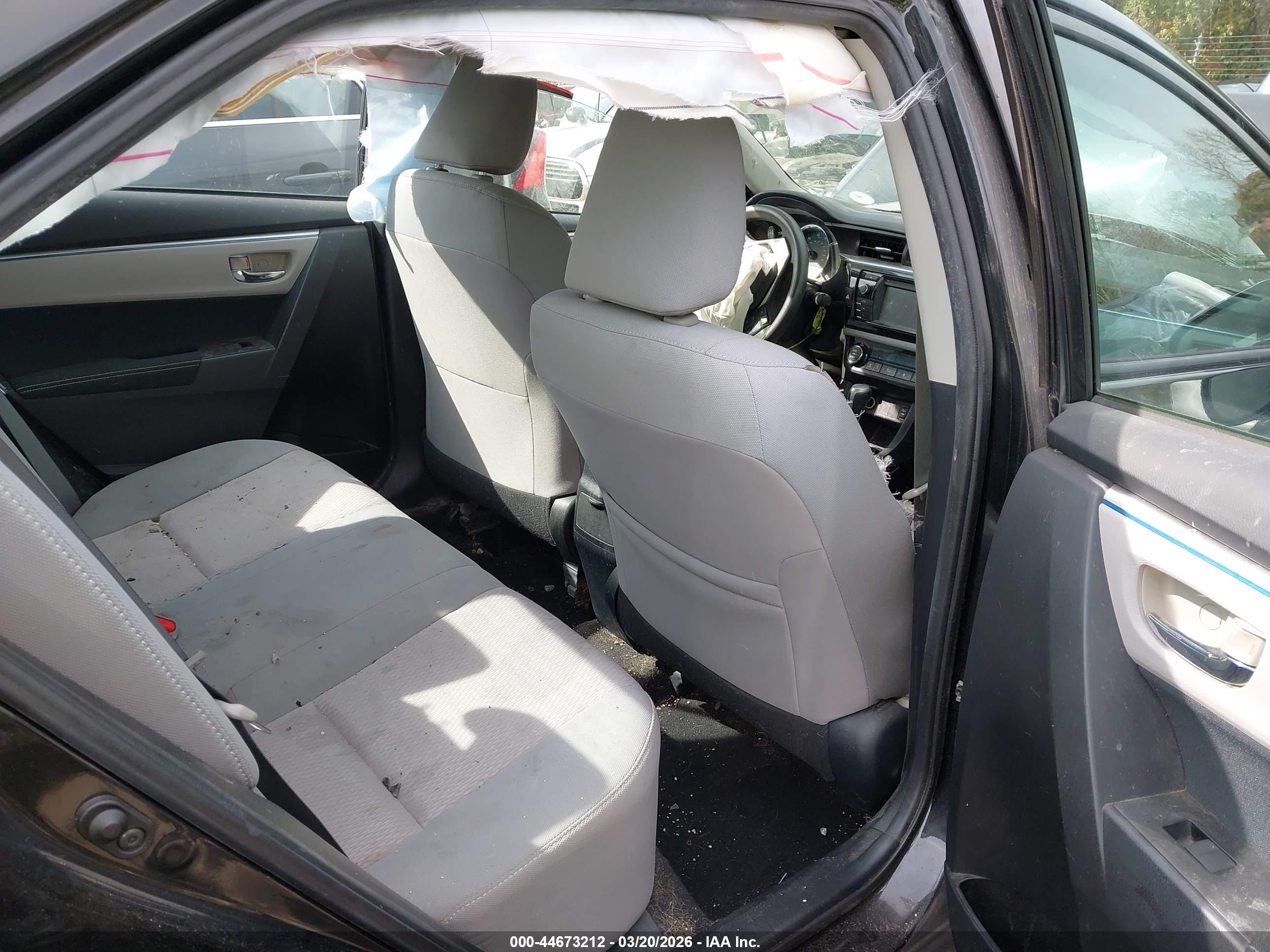 TOYOTA COROLLA image 8