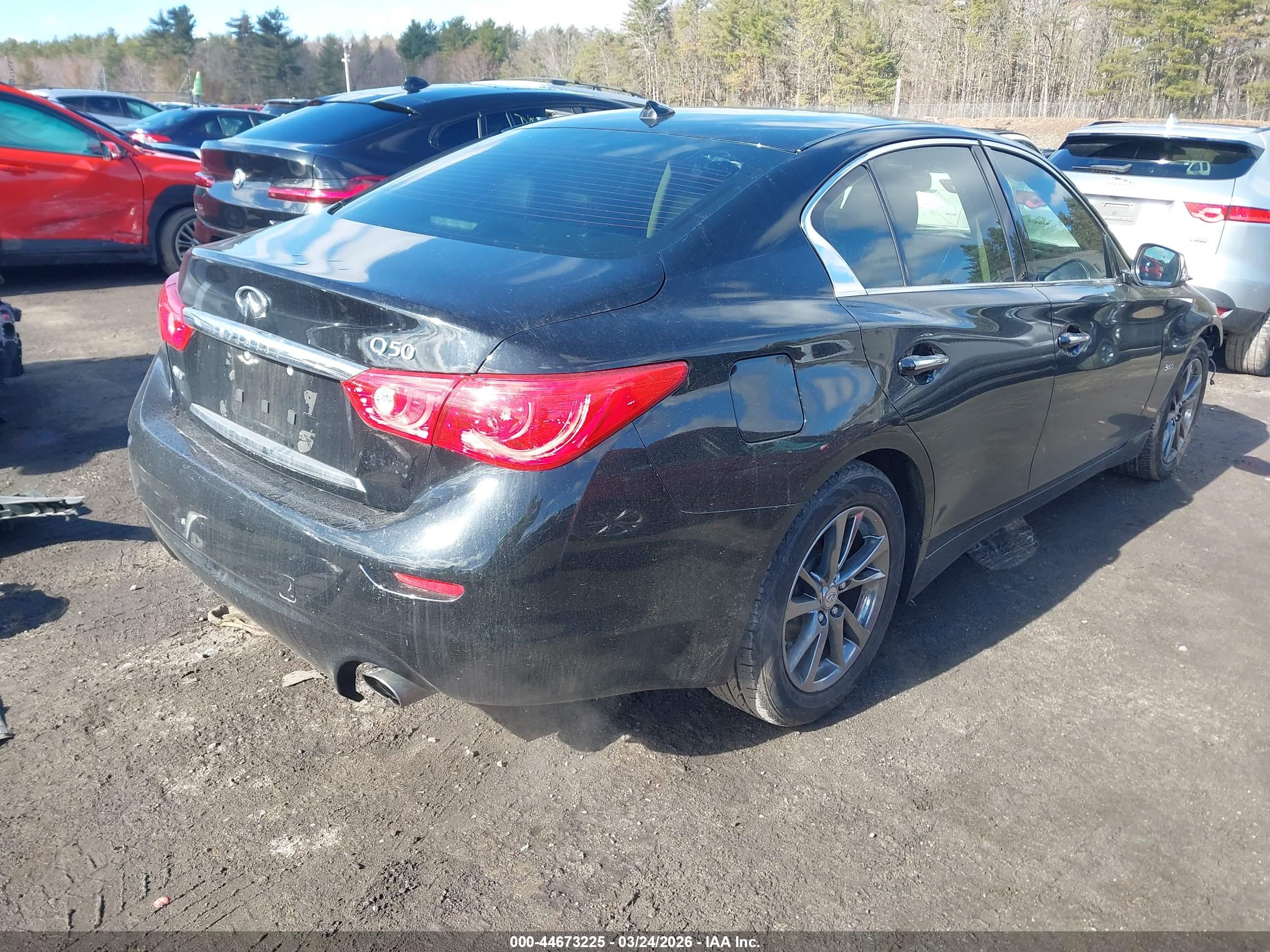 INFINITI Q50 image 4