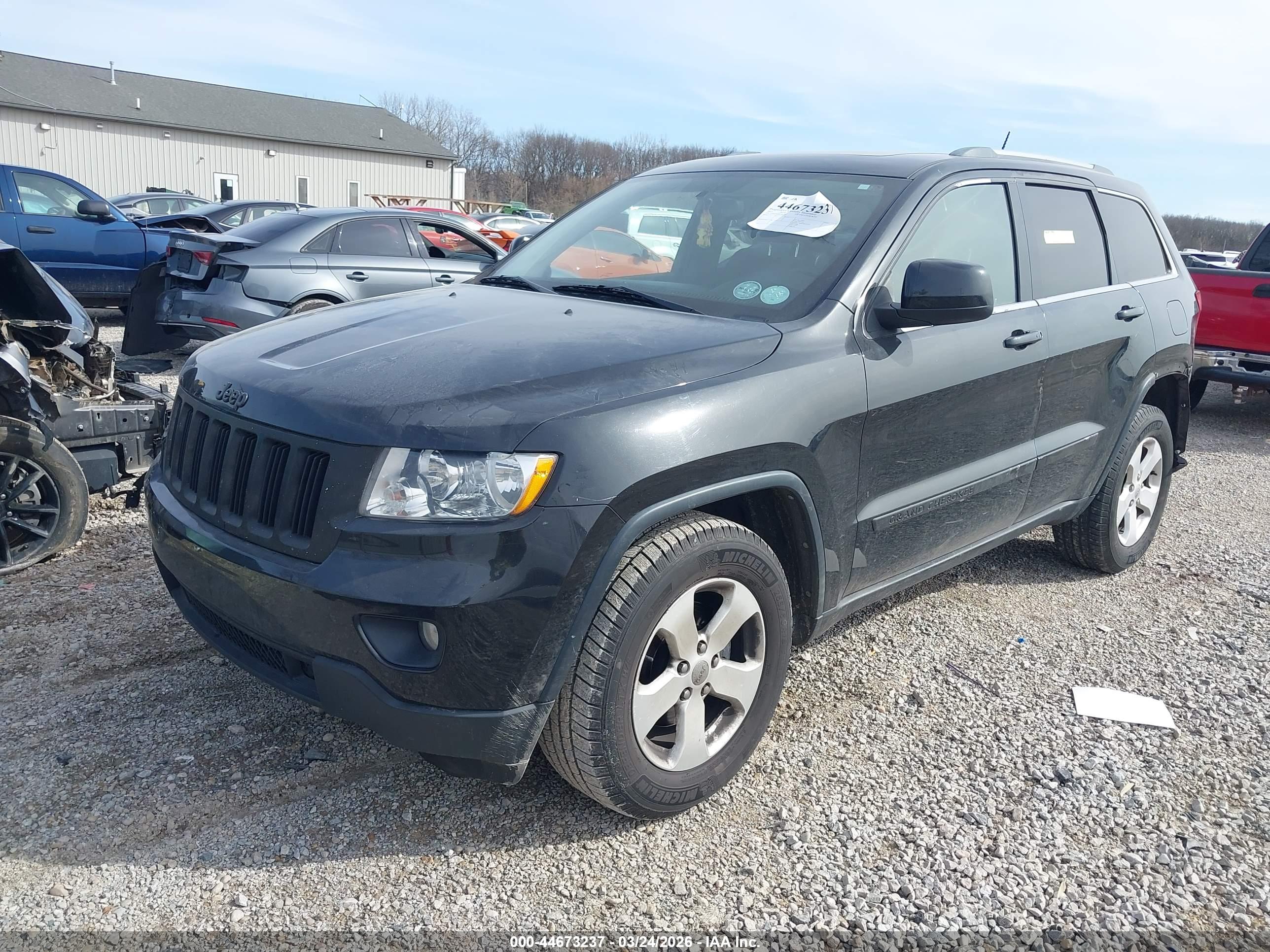 JEEP GRAND image 2