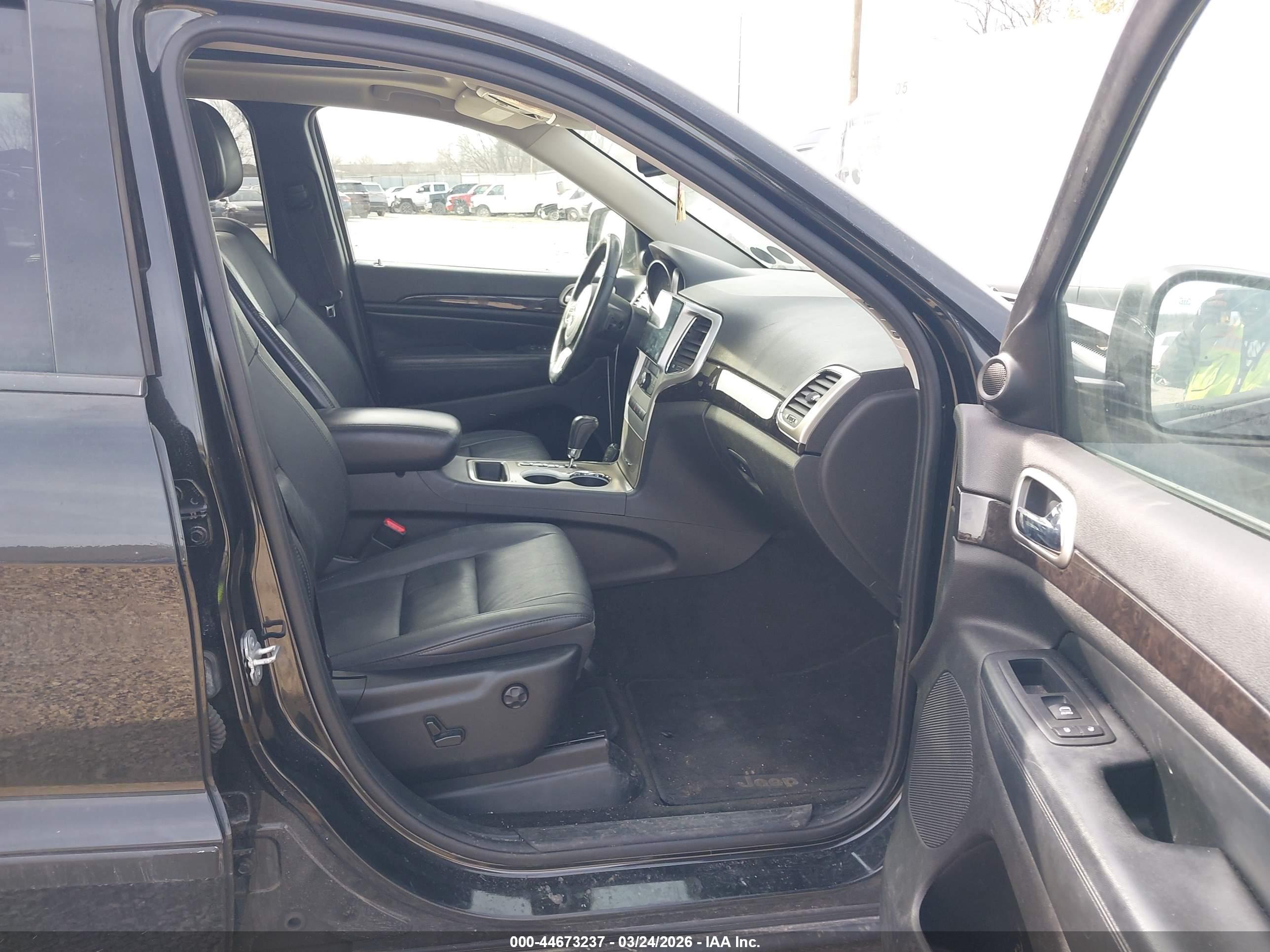 JEEP GRAND image 5