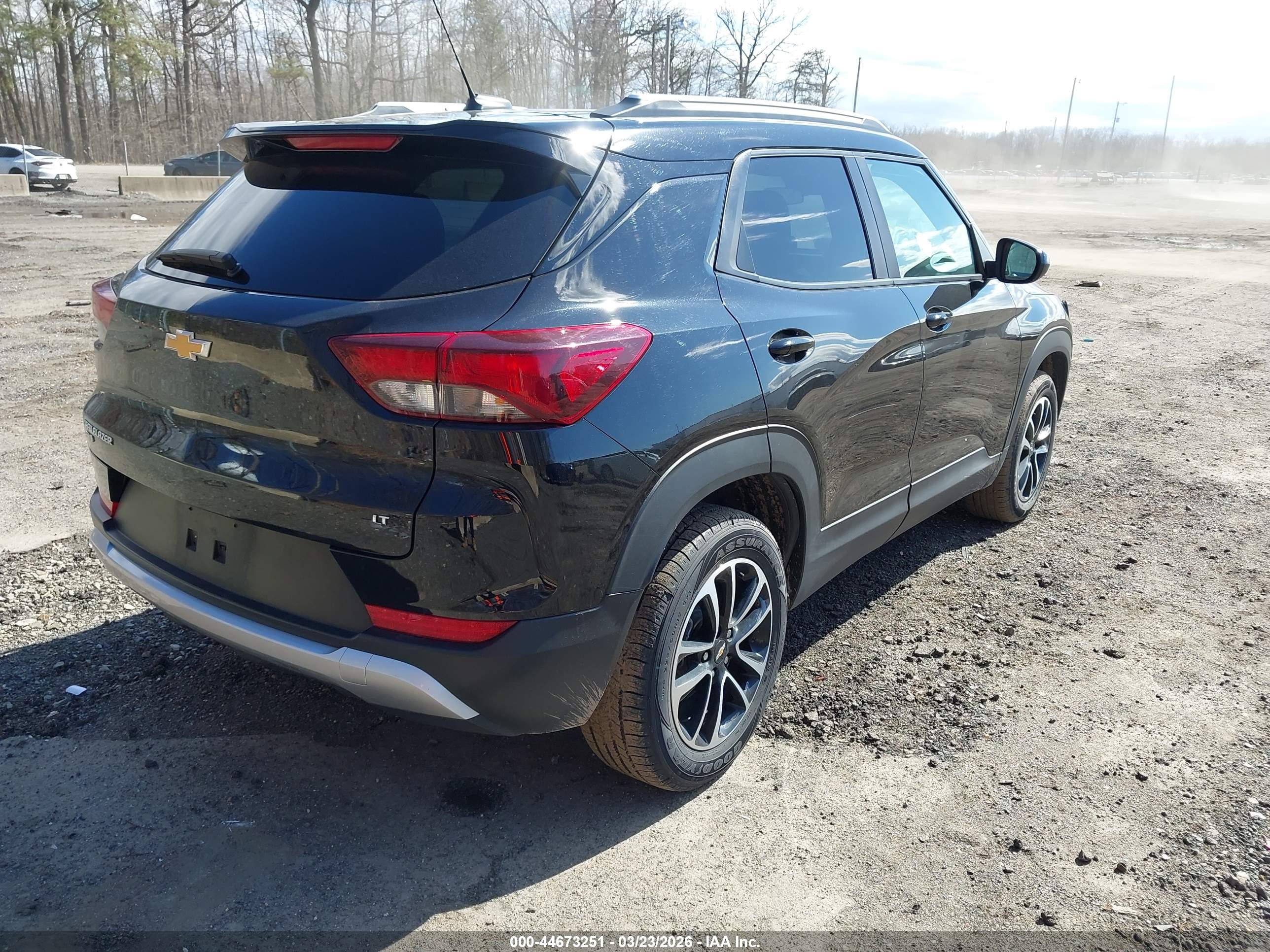 CHEVROLET TRAILBLAZER image 4
