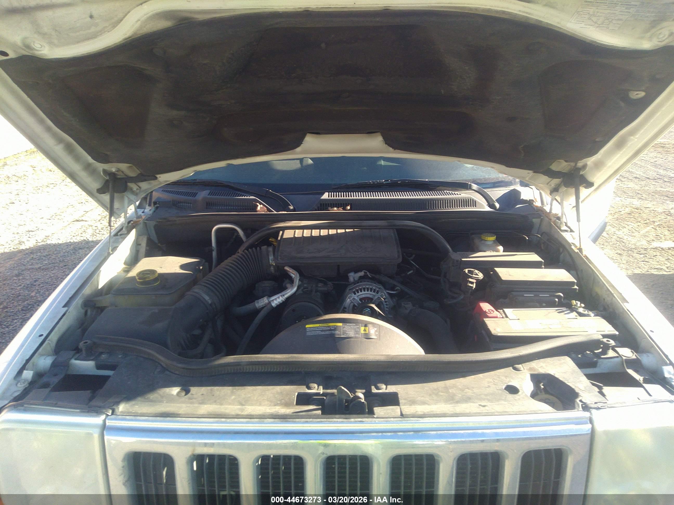 JEEP COMMANDER image 10