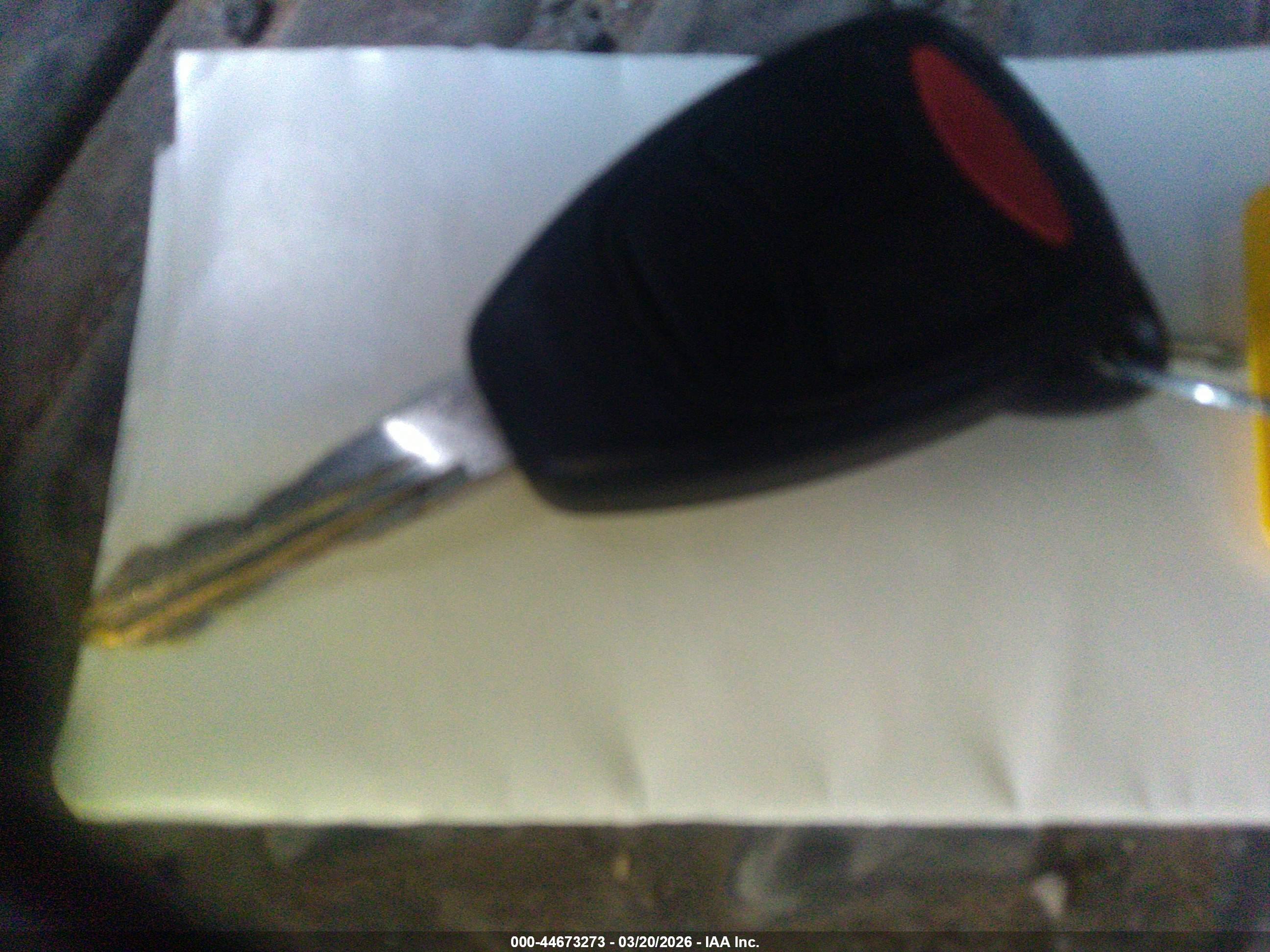 JEEP COMMANDER image 11