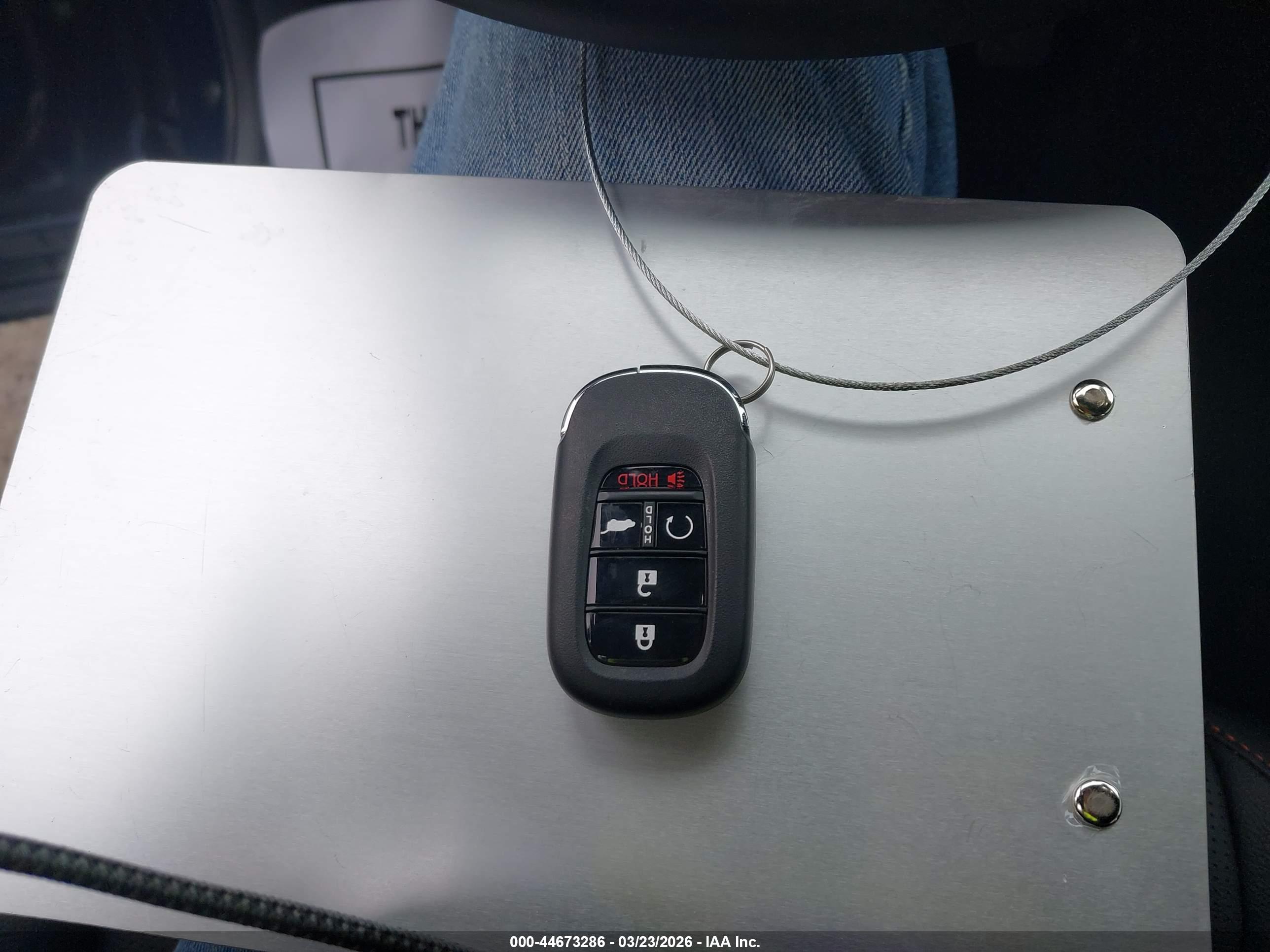 HONDA CR-V image 11