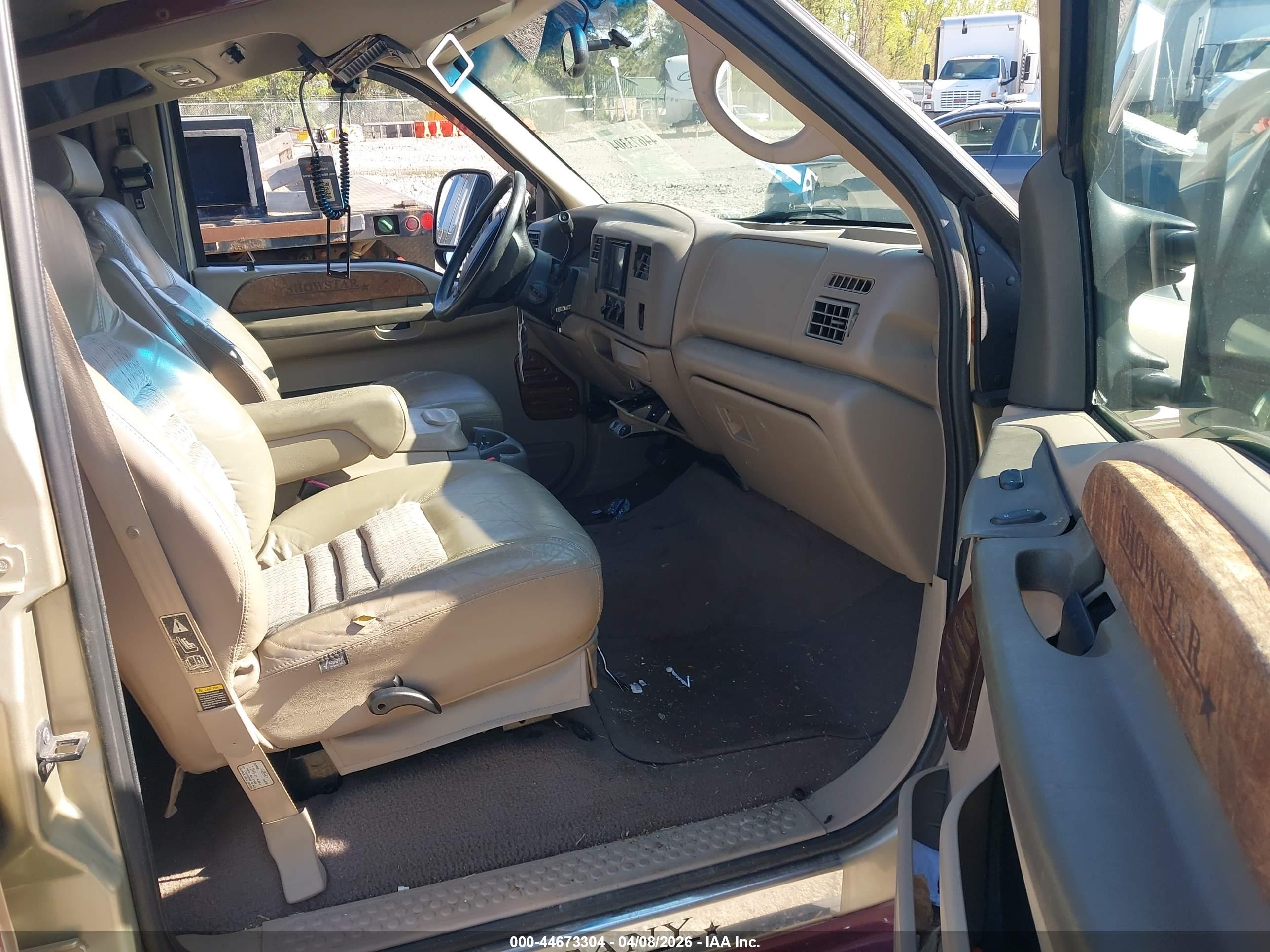 FORD F-350 image 8