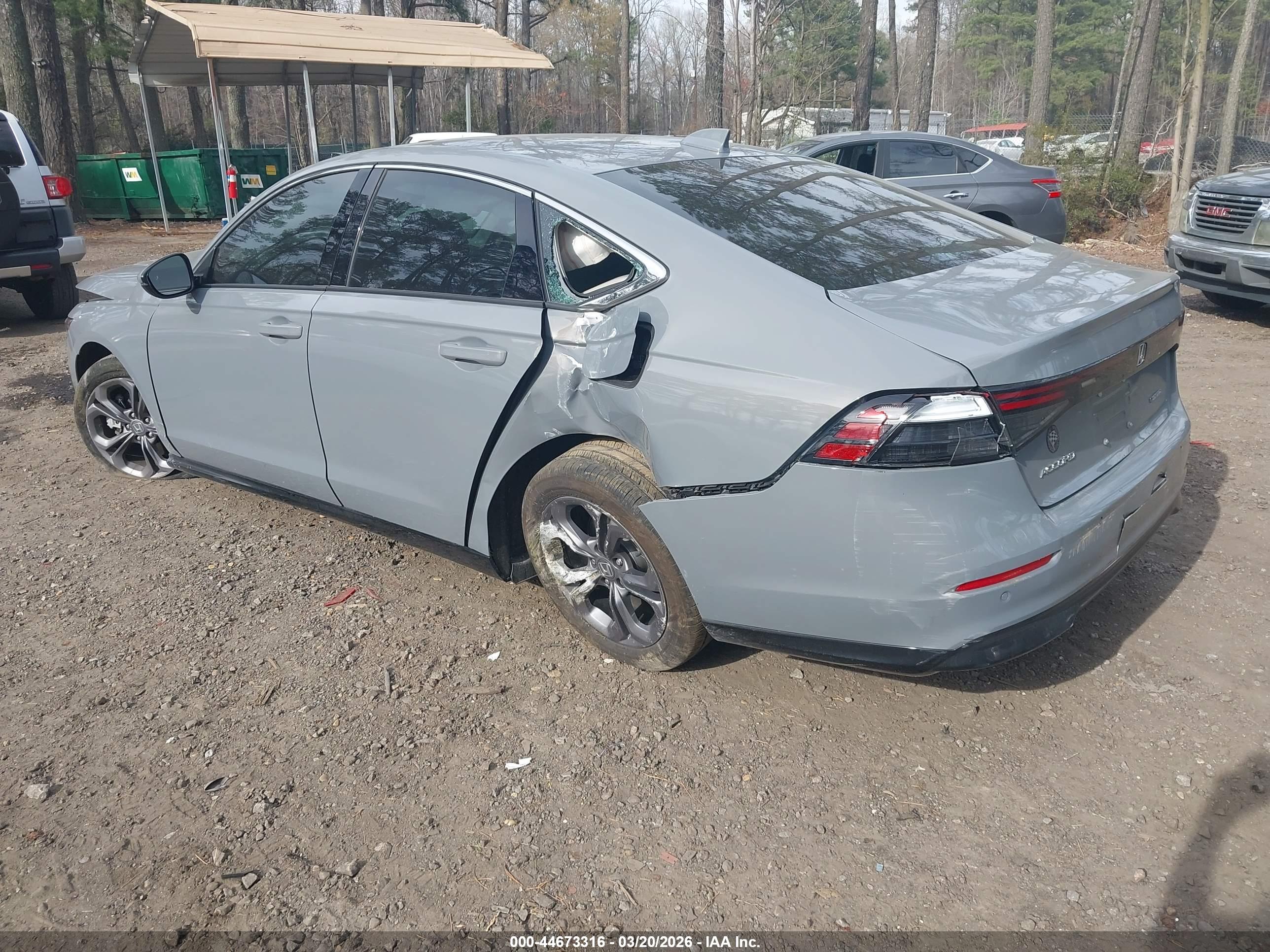 HONDA ACCORD image 3