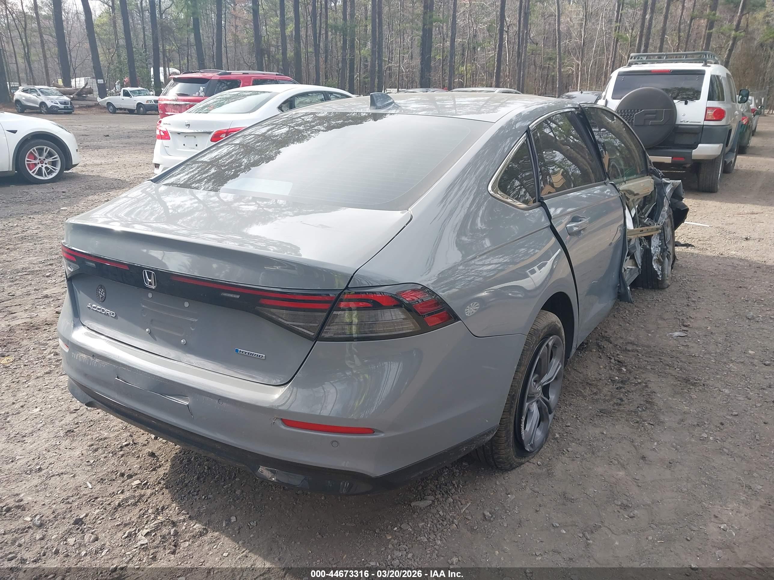 HONDA ACCORD image 4