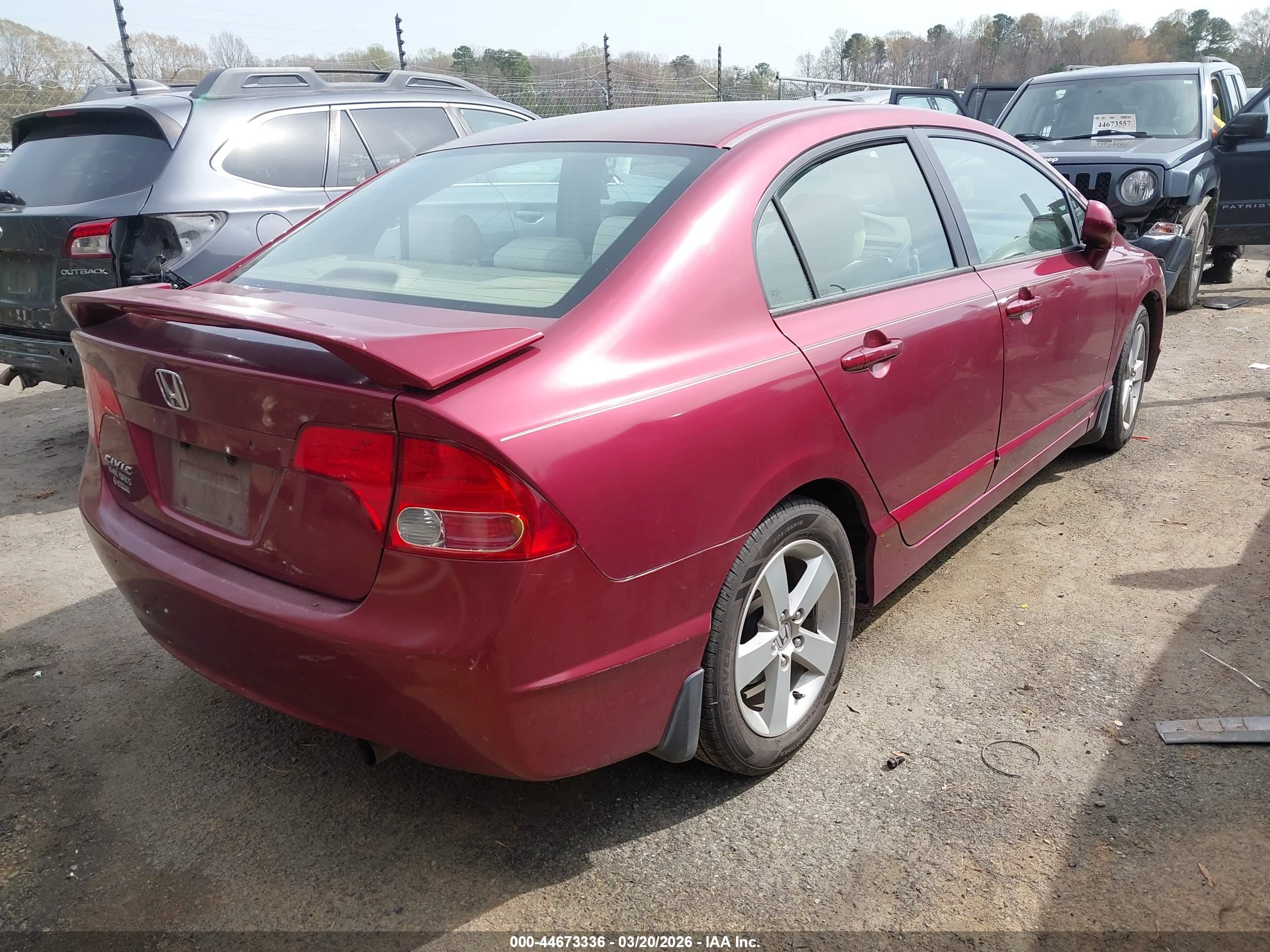 HONDA CIVIC image 4