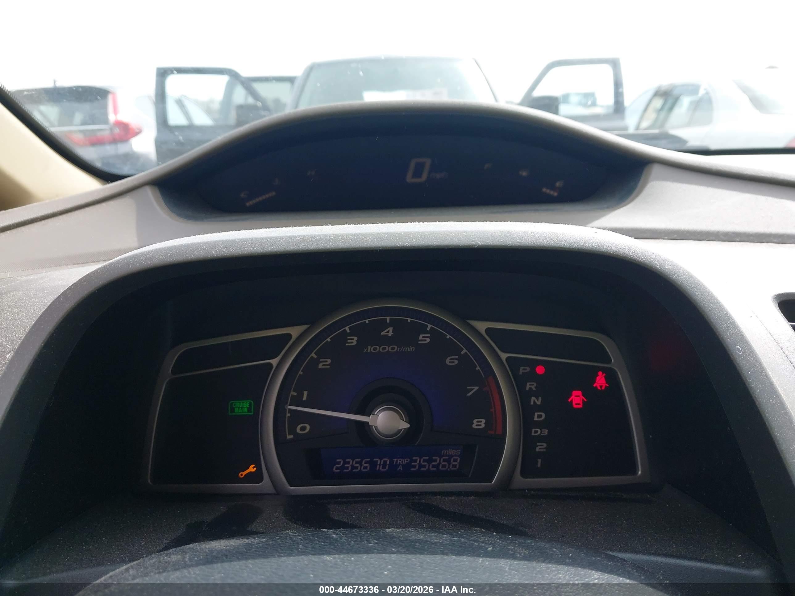 HONDA CIVIC image 7