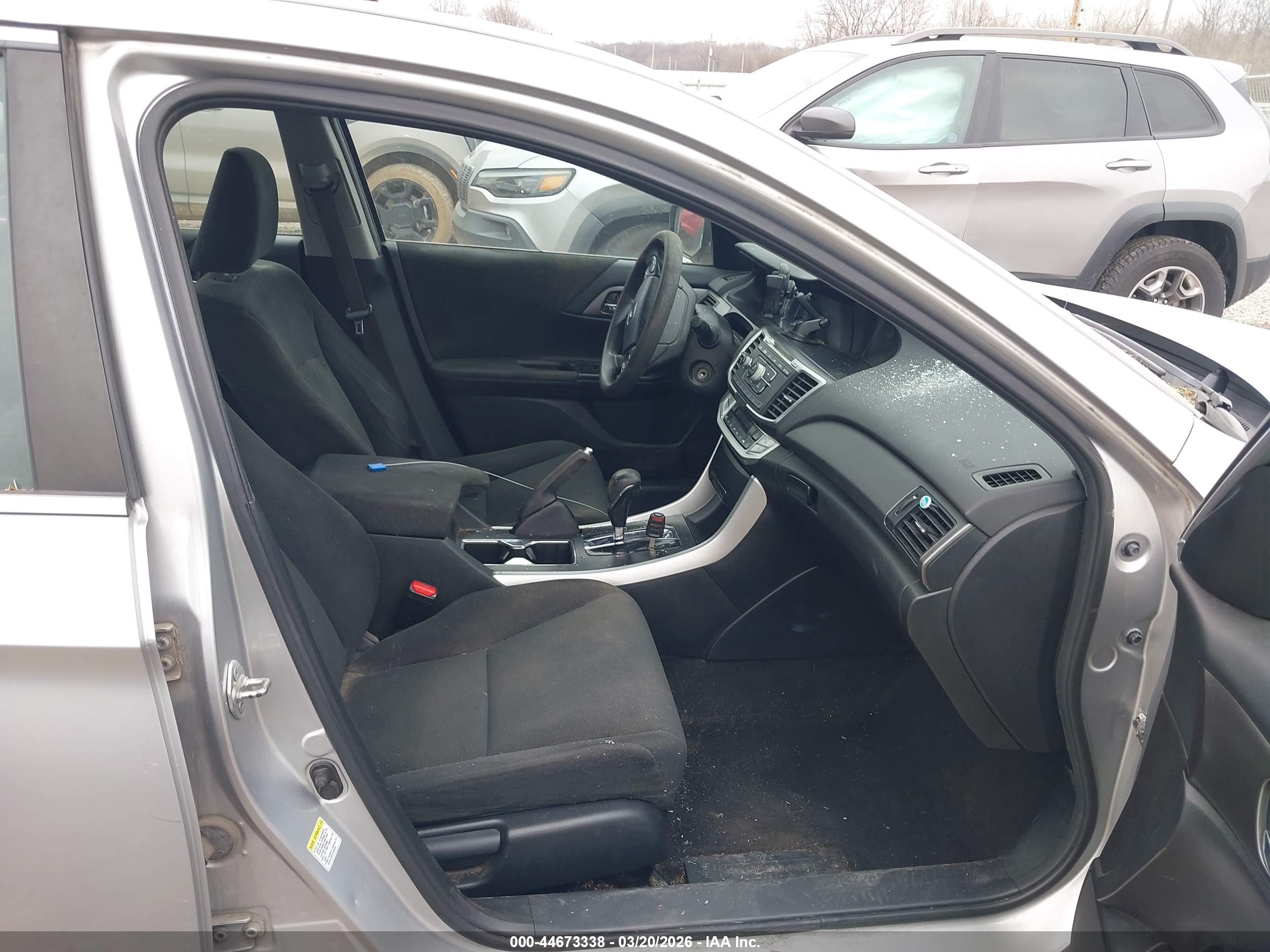 HONDA ACCORD image 5