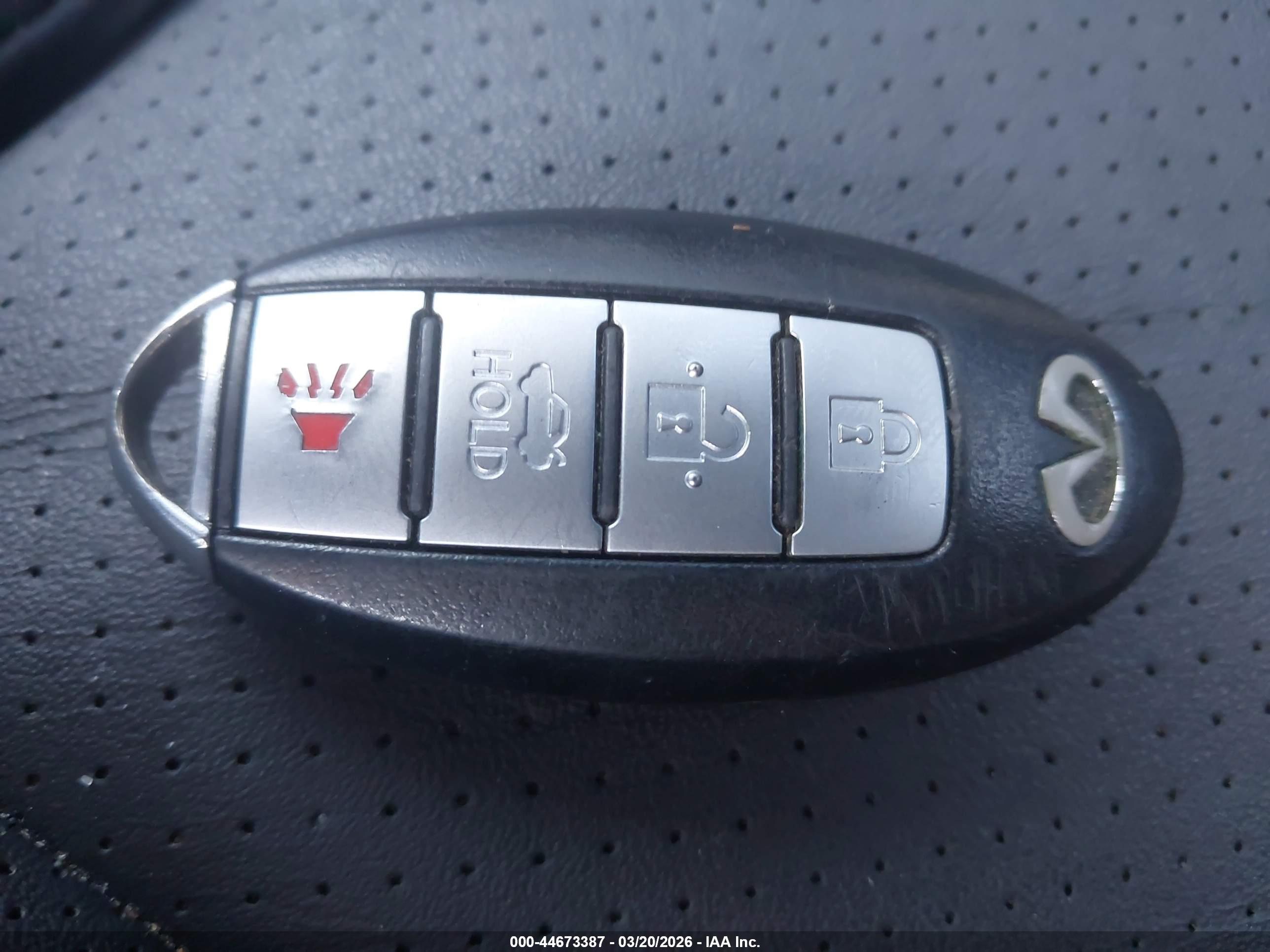 INFINITI G37 image 11