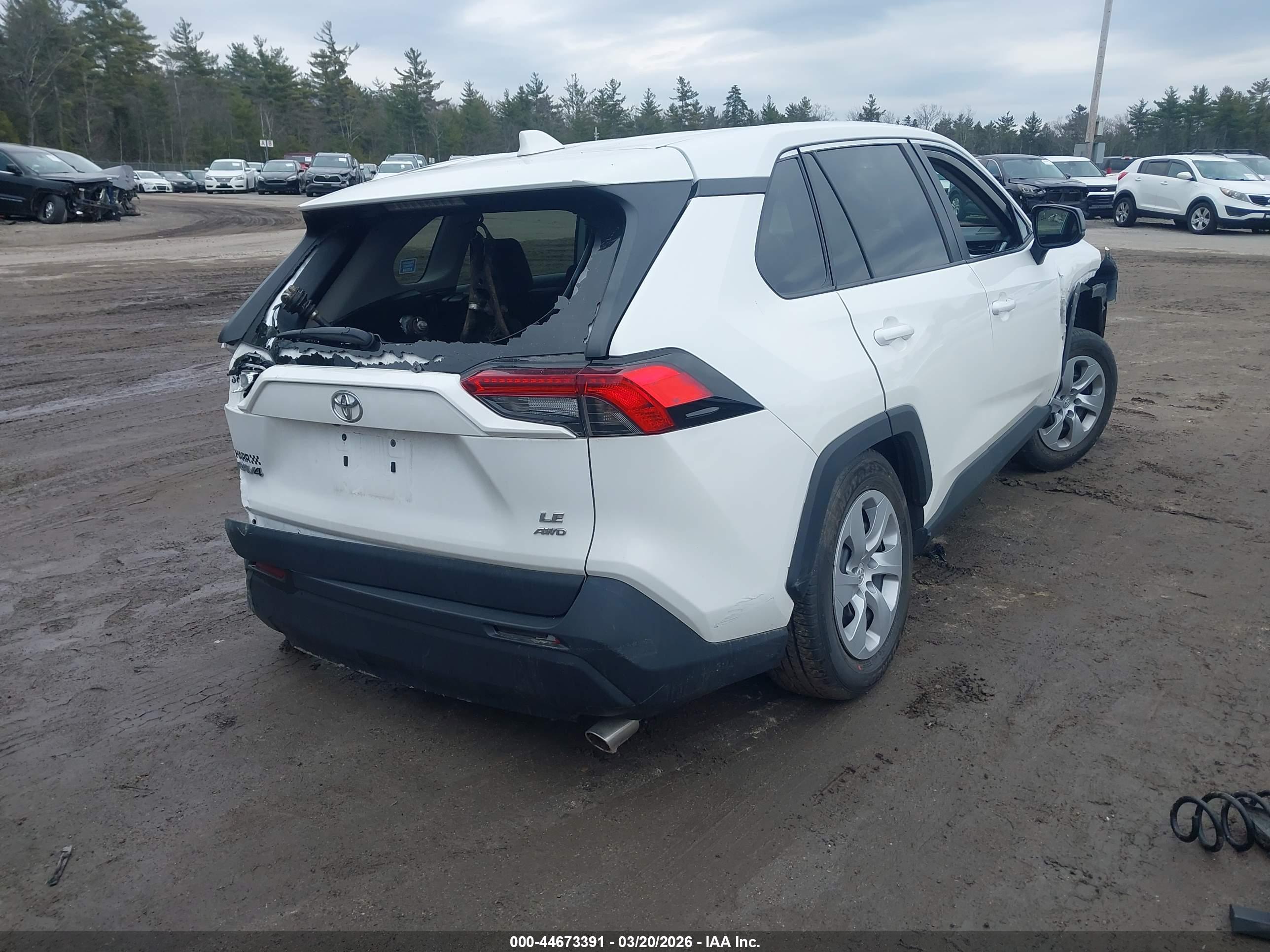 TOYOTA RAV4 image 4