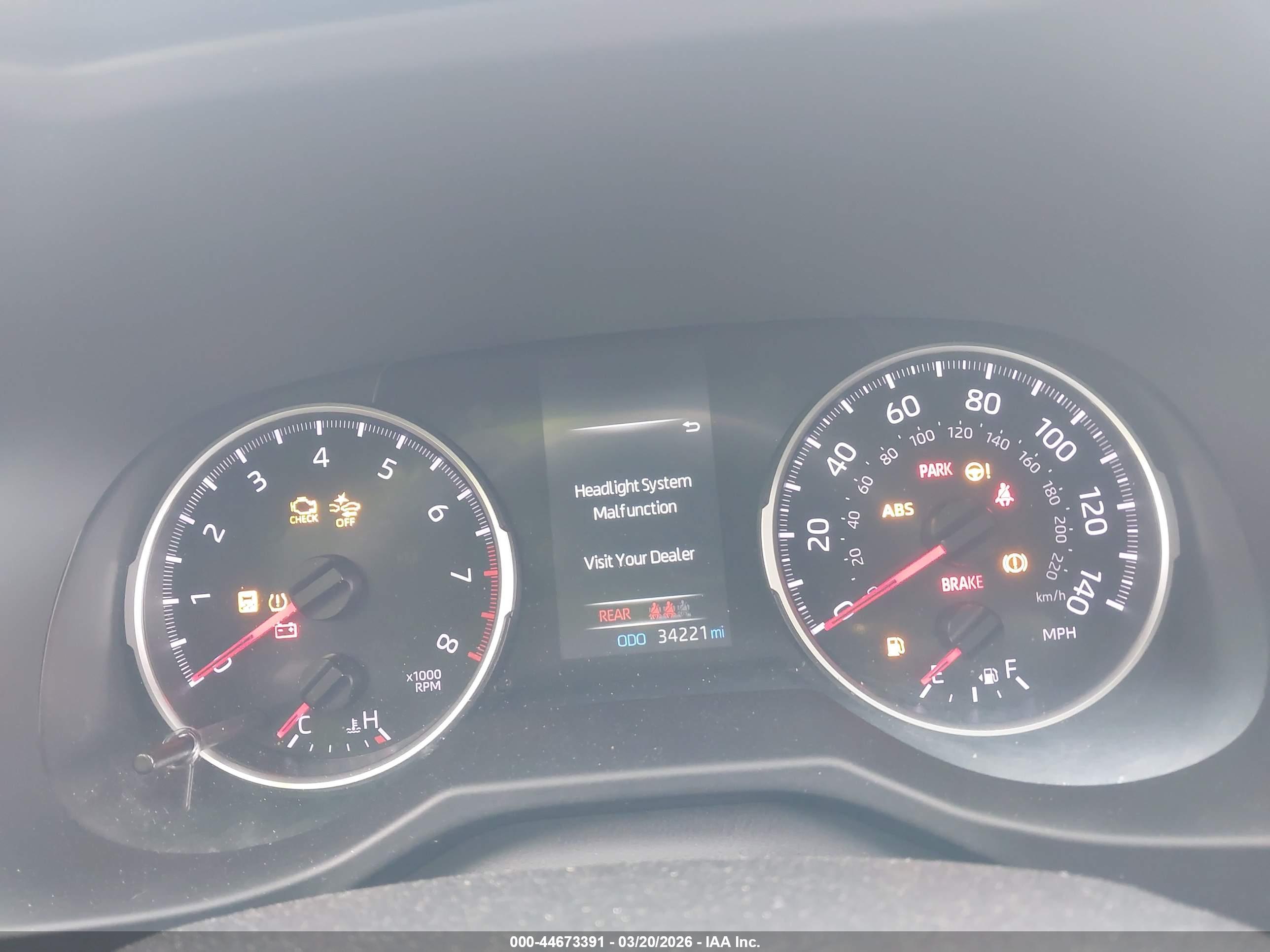 TOYOTA RAV4 image 7