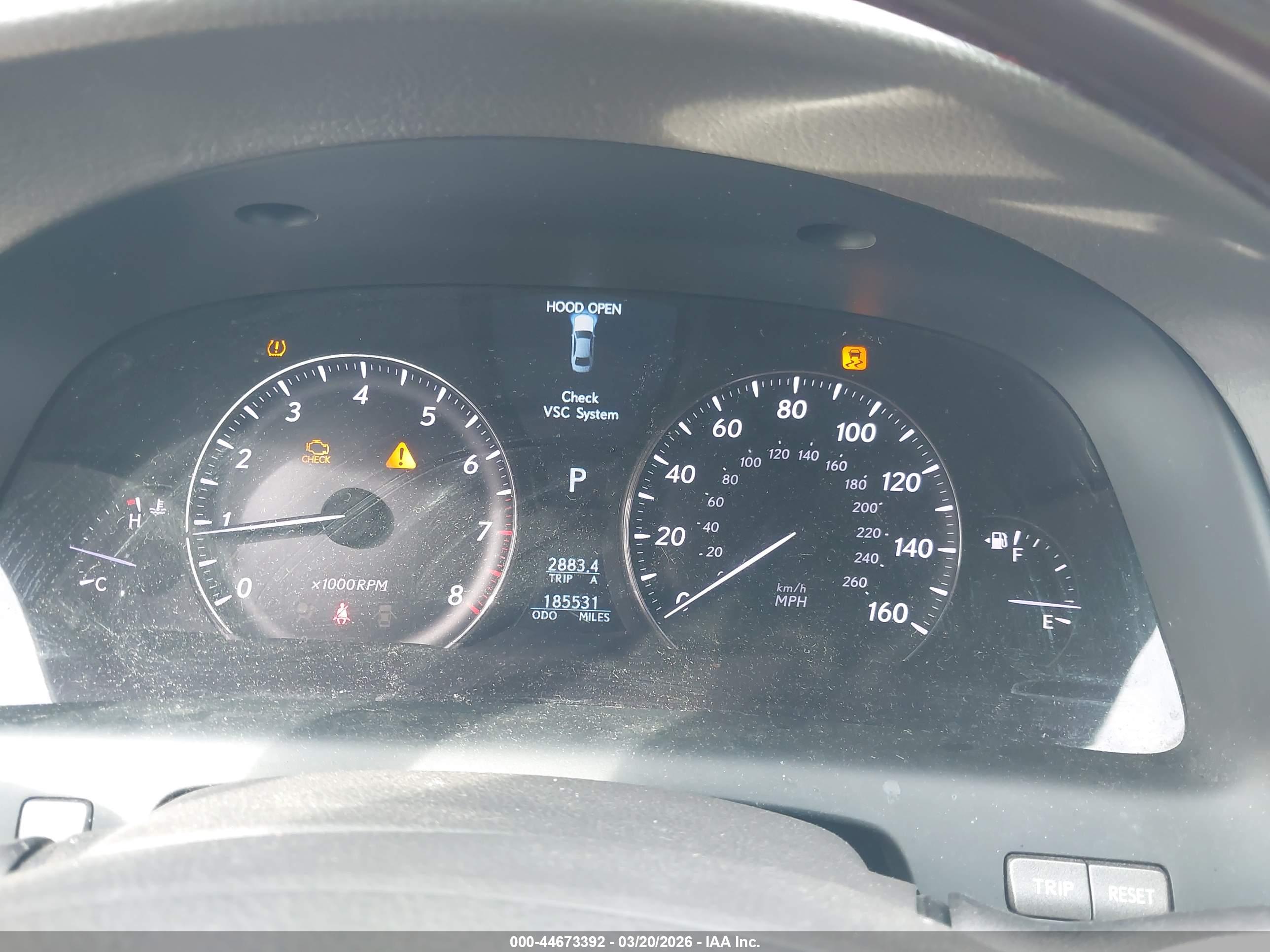 LEXUS LS image 7