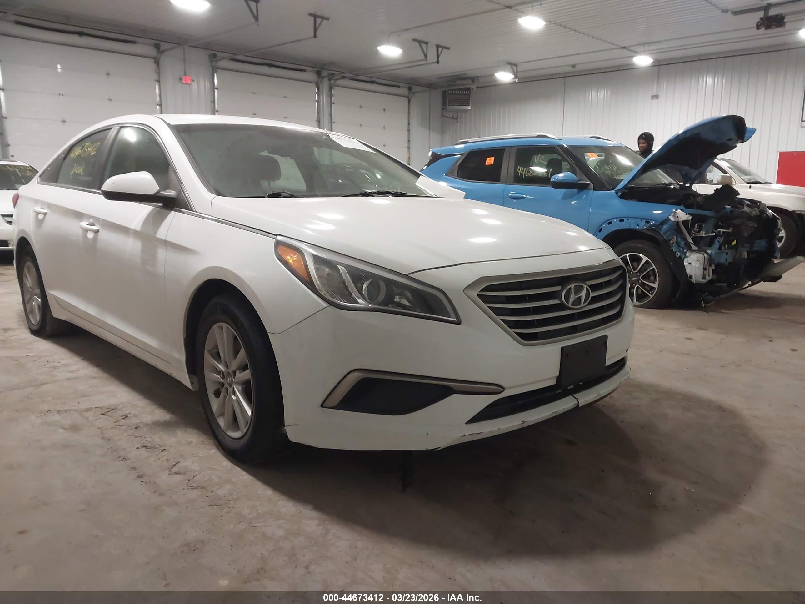 HYUNDAI SONATA image 6
