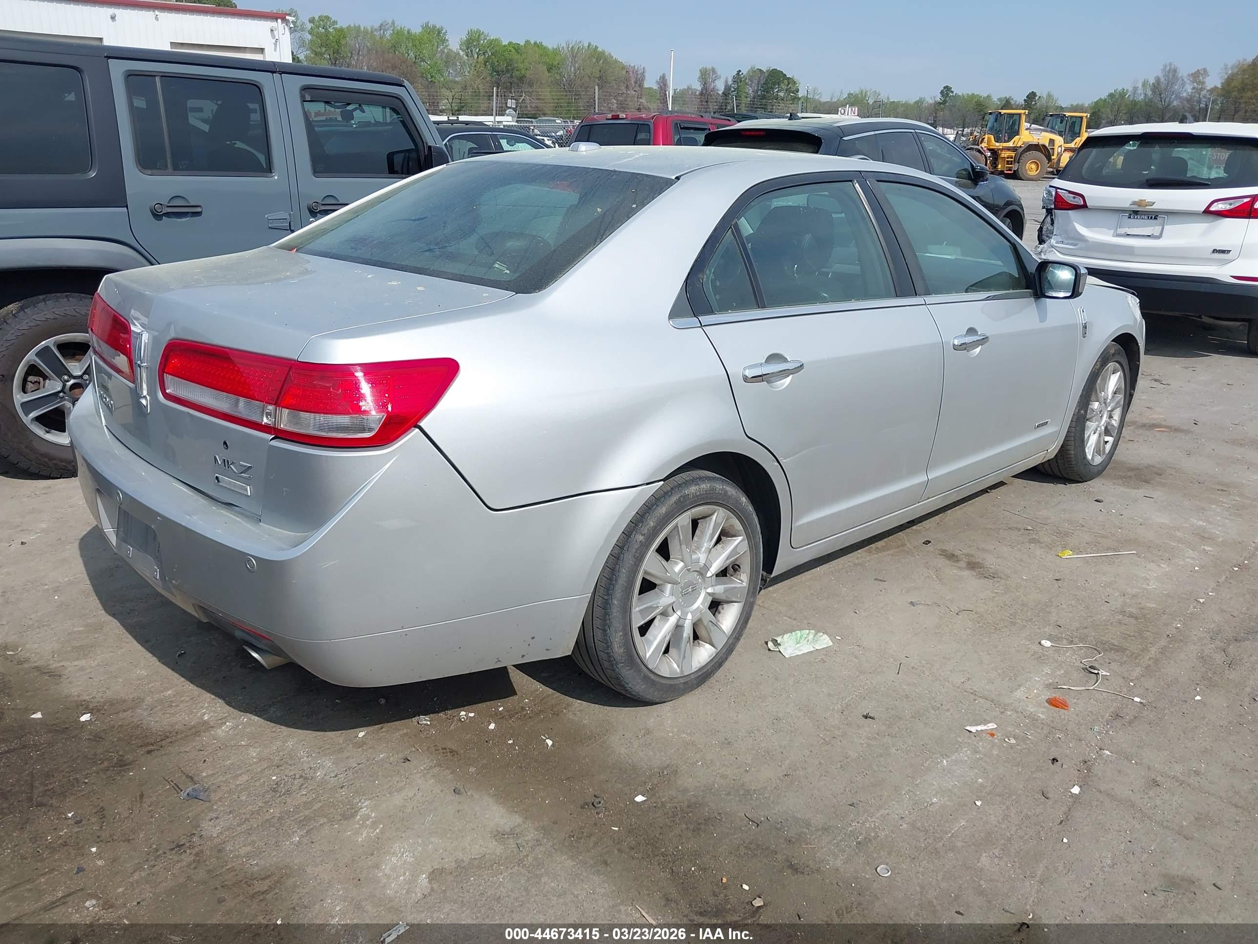 LINCOLN MKZ image 4