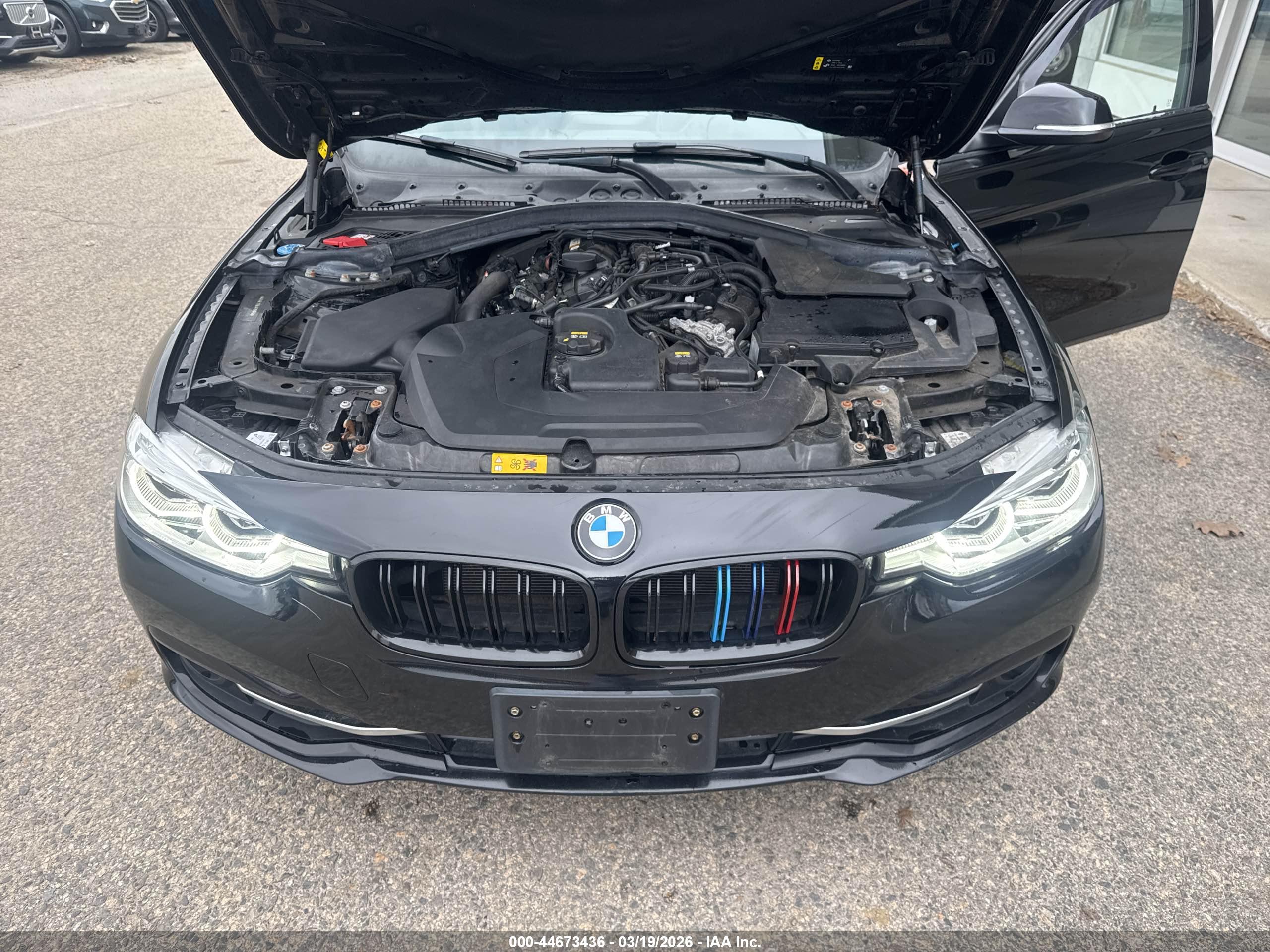 BMW 330E image 10