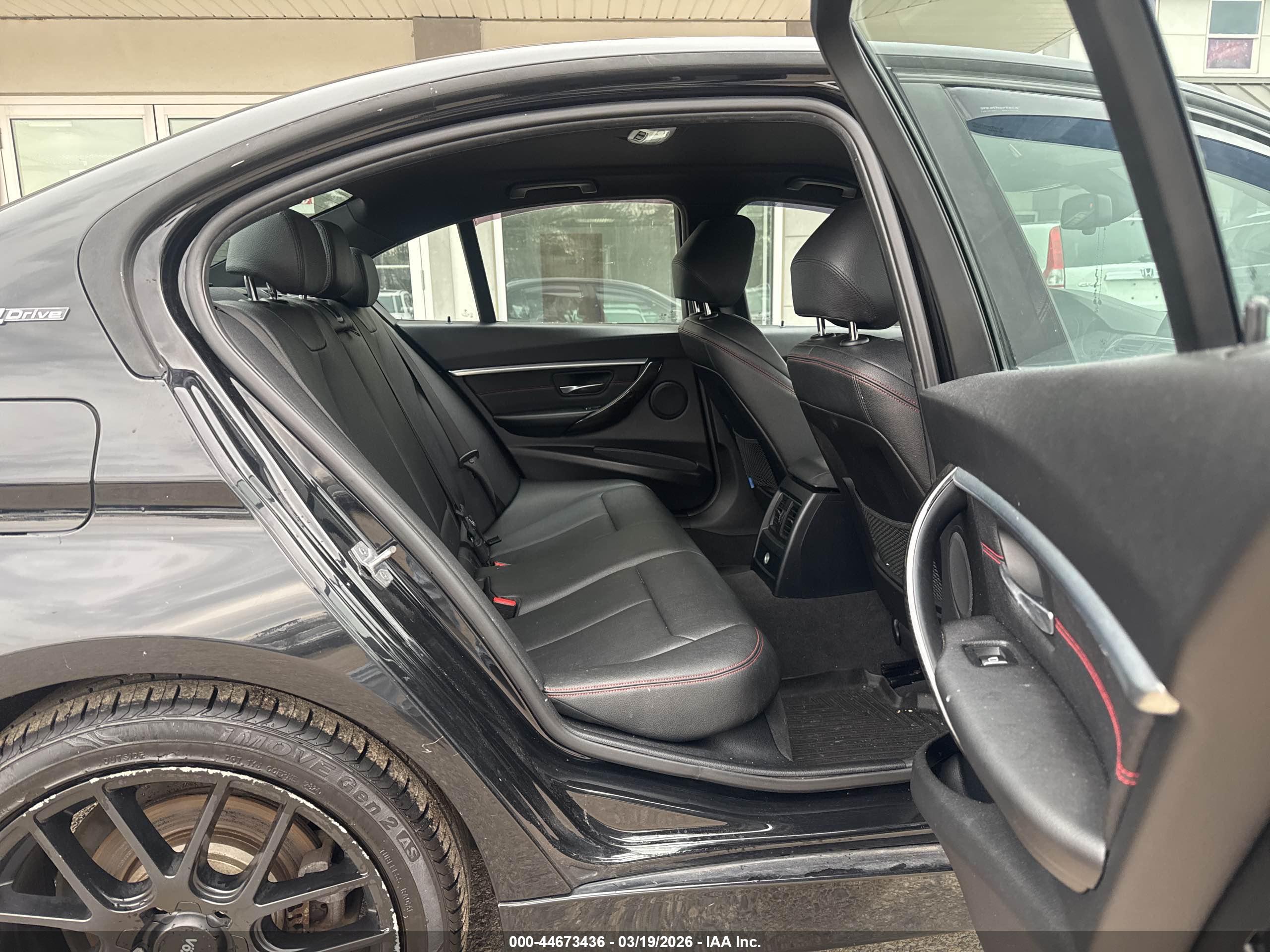 BMW 330E image 8