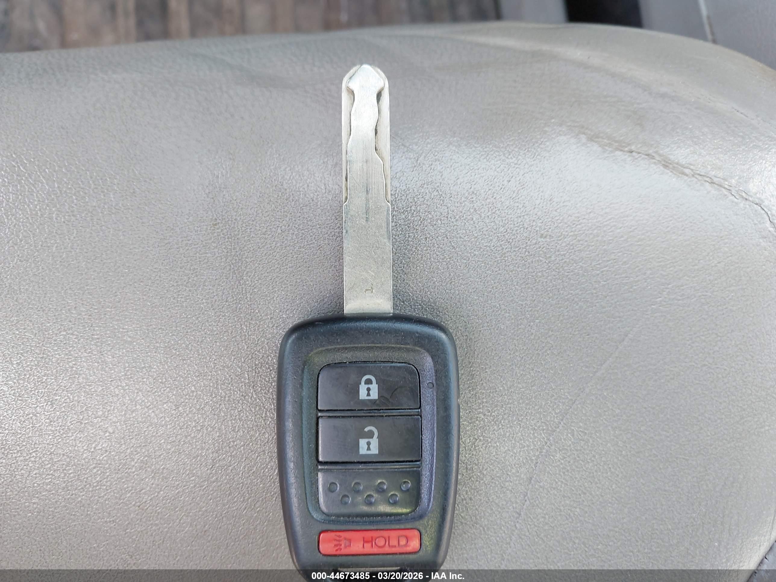 HONDA CR-V image 11