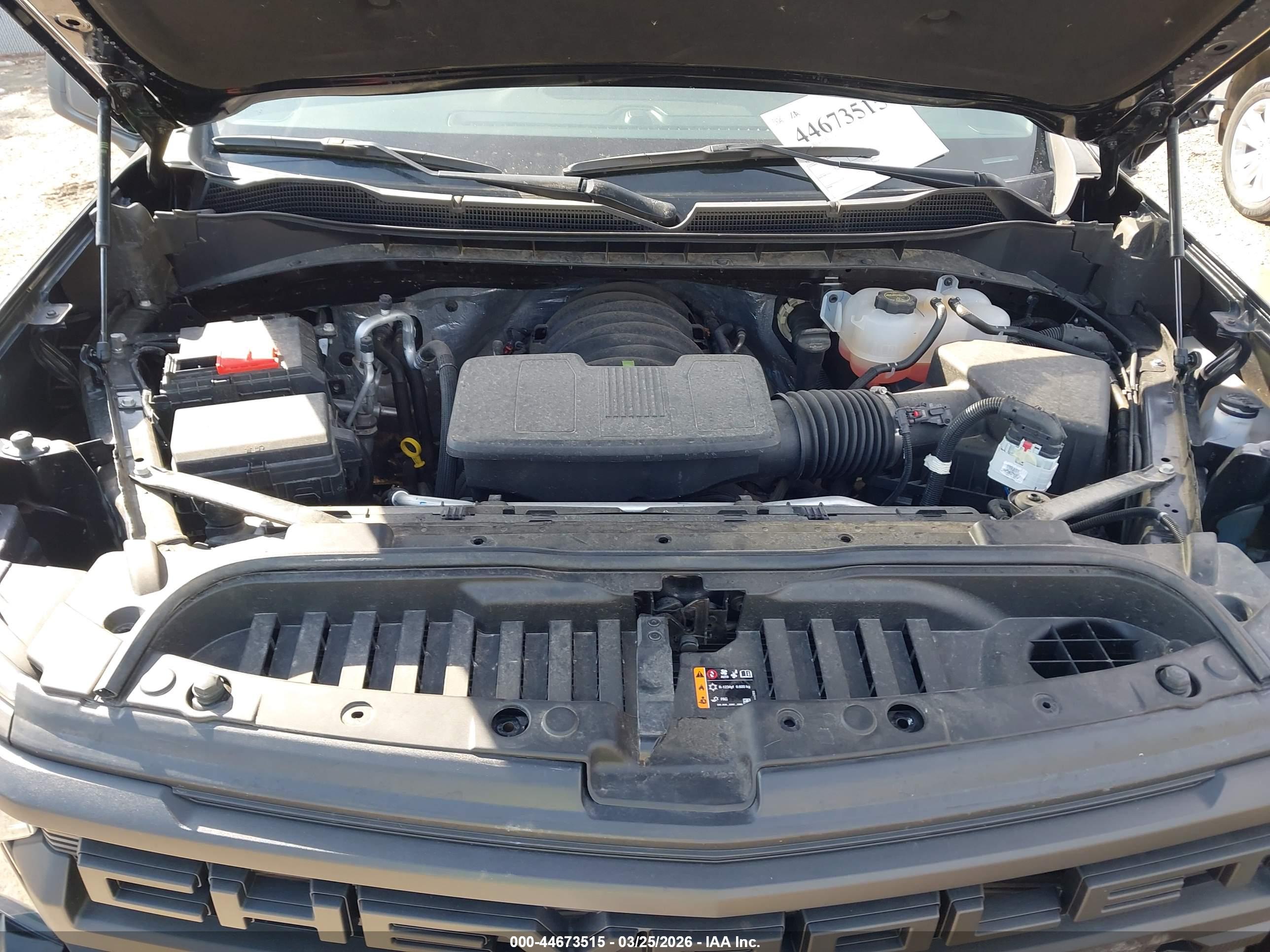 CHEVROLET SILVERADO image 10