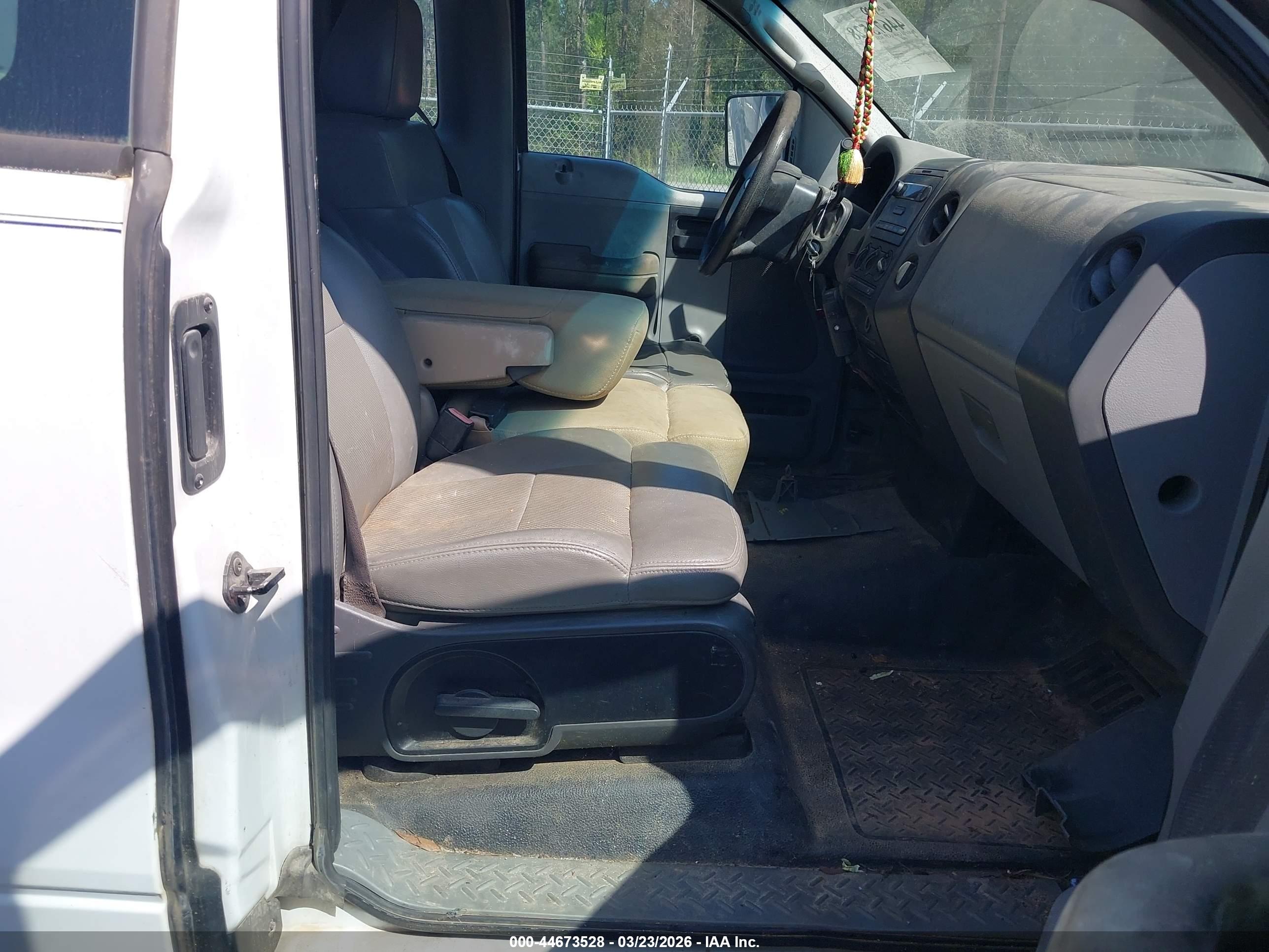 FORD F-150 image 5
