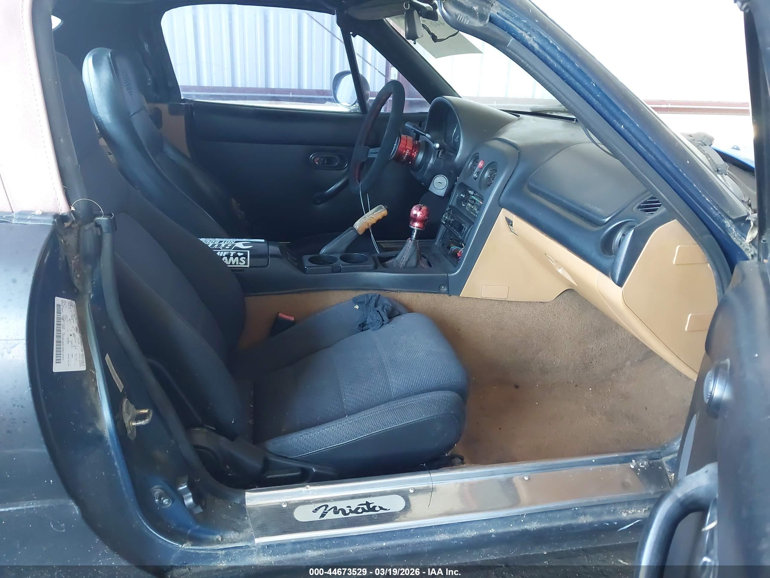 MAZDA MX-5 image 5