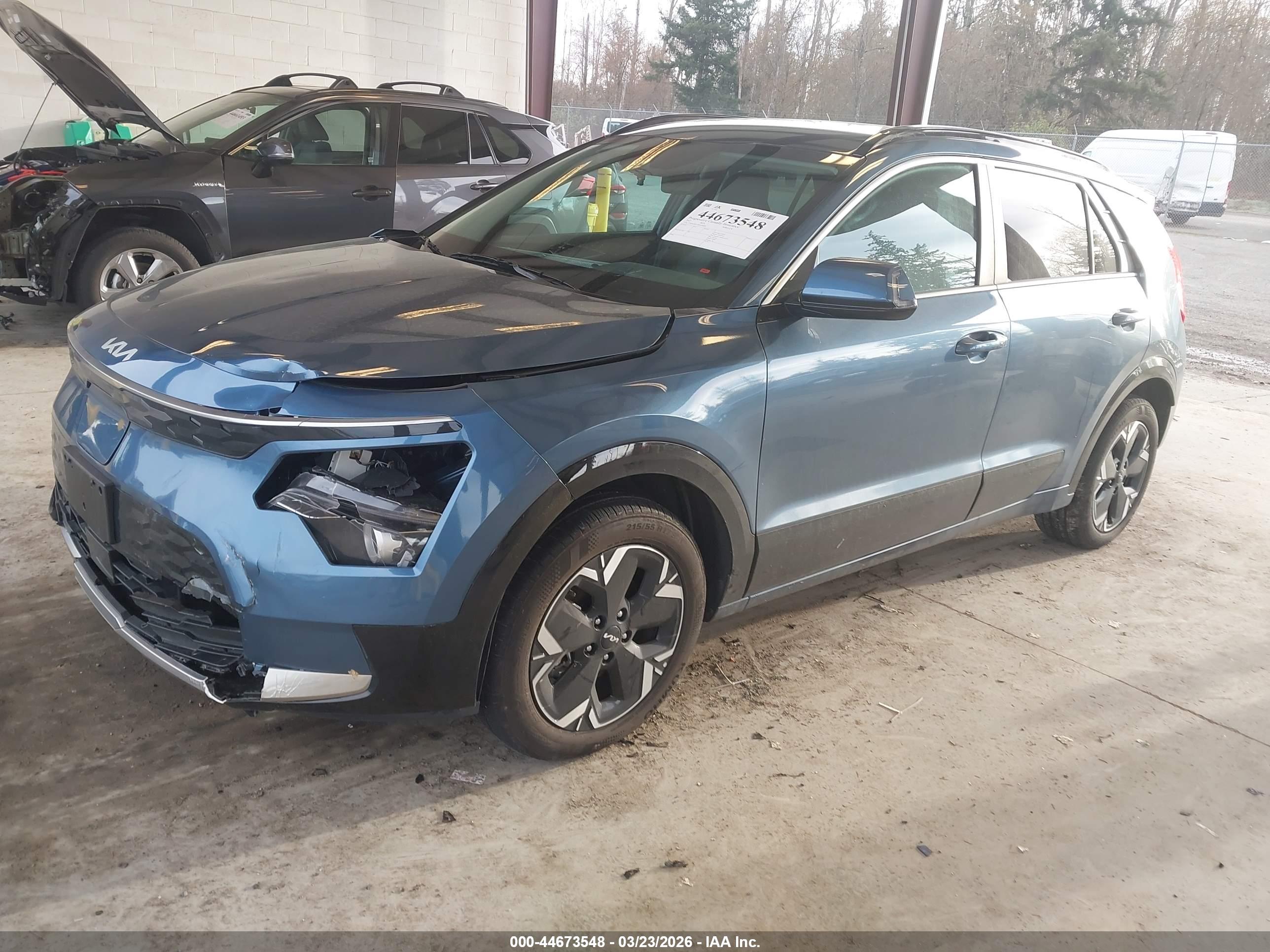 KIA NIRO image 2