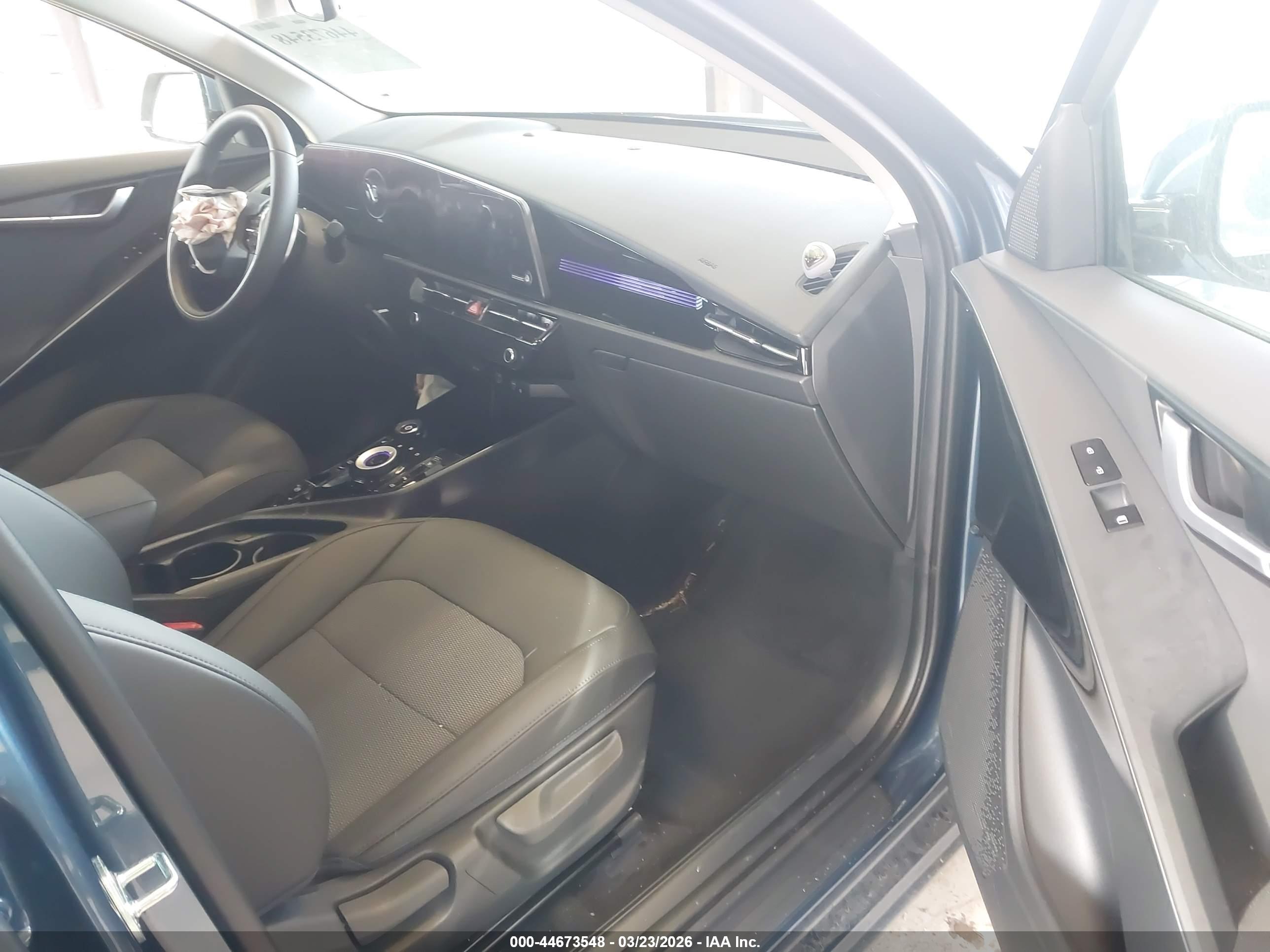 KIA NIRO image 5