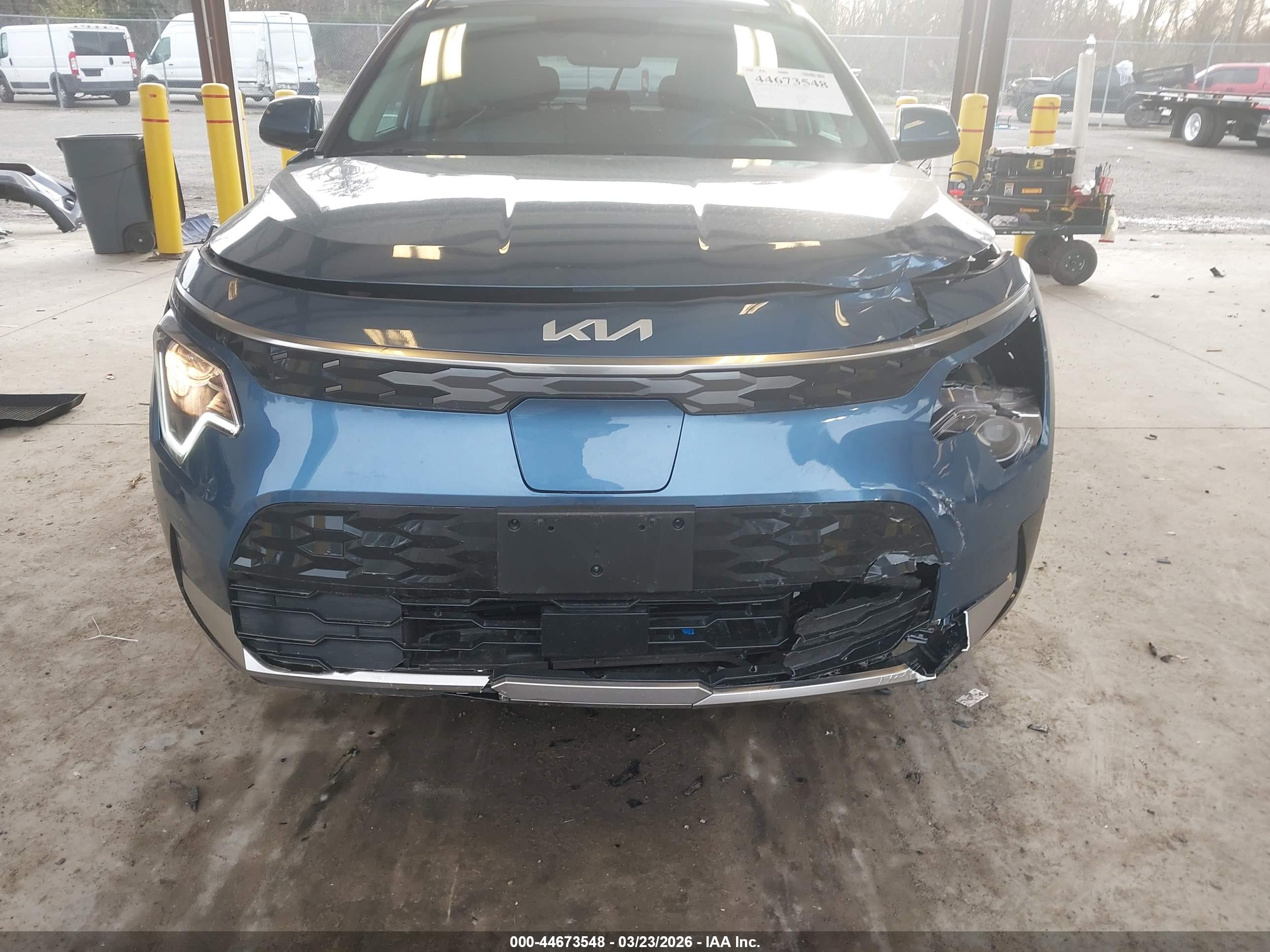 KIA NIRO image 6