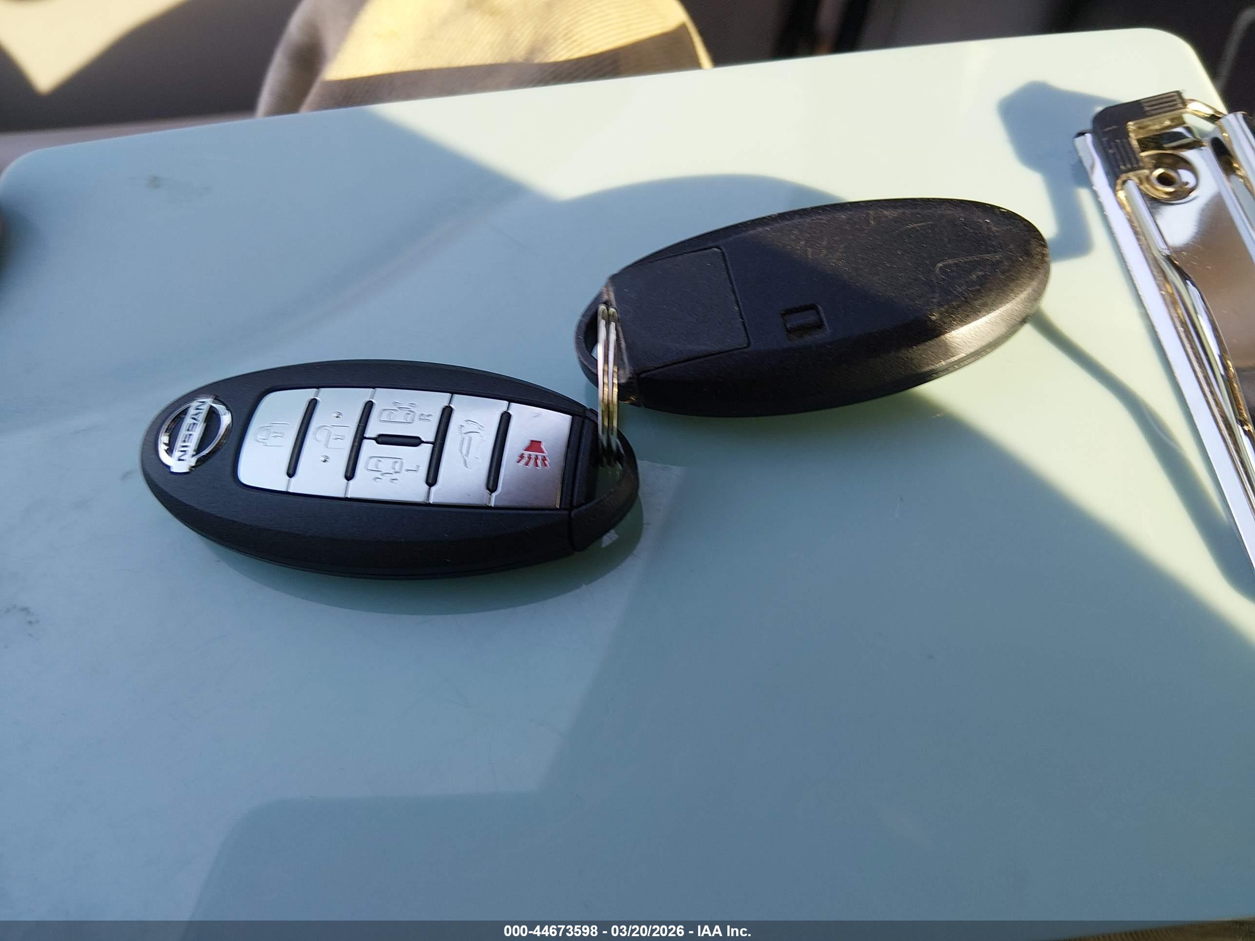 NISSAN QUEST image 11