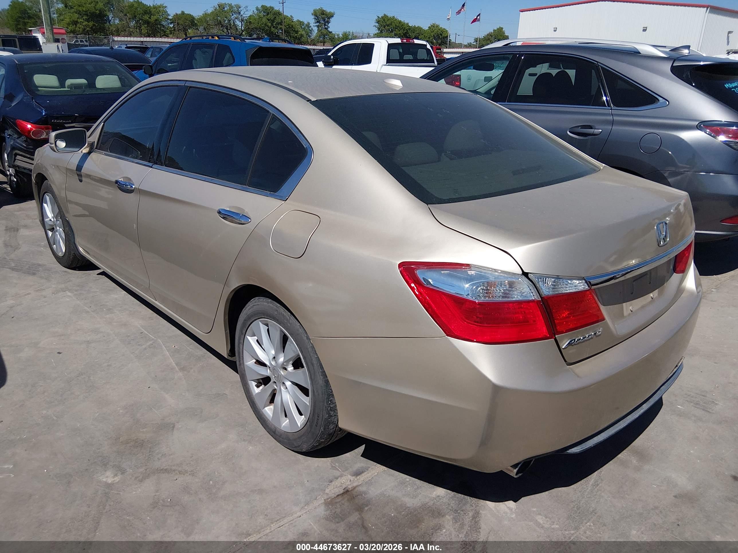 HONDA ACCORD image 3