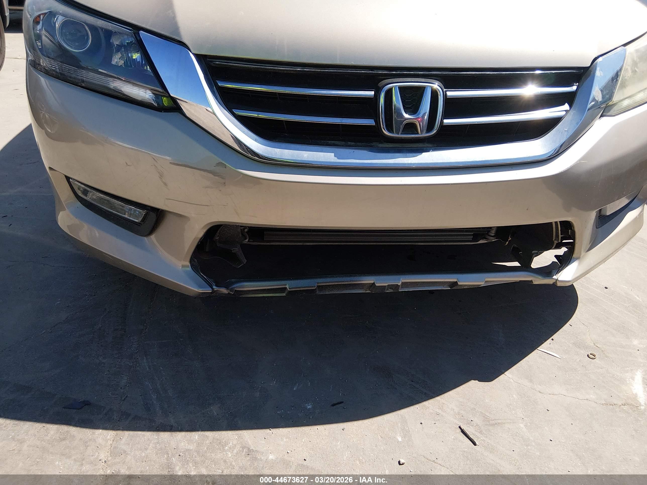 HONDA ACCORD image 6