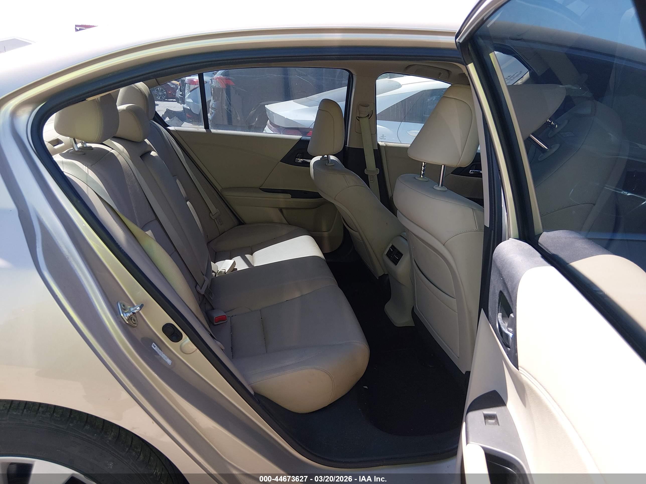 HONDA ACCORD image 8