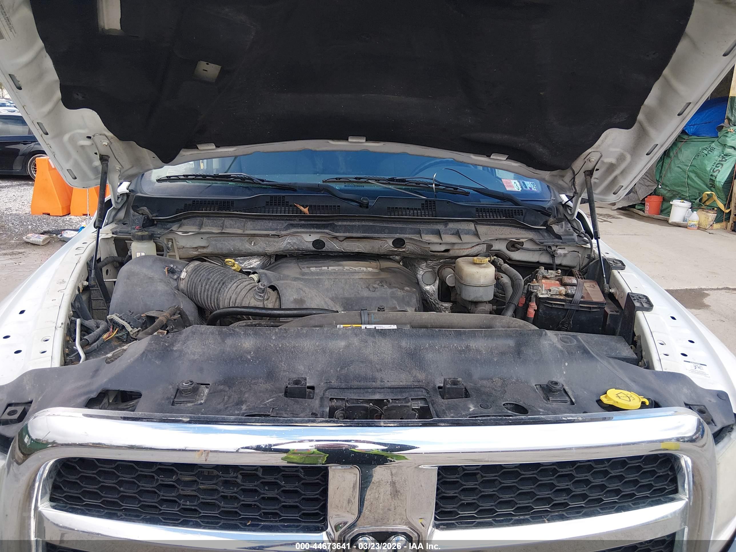 RAM 2500 image 10