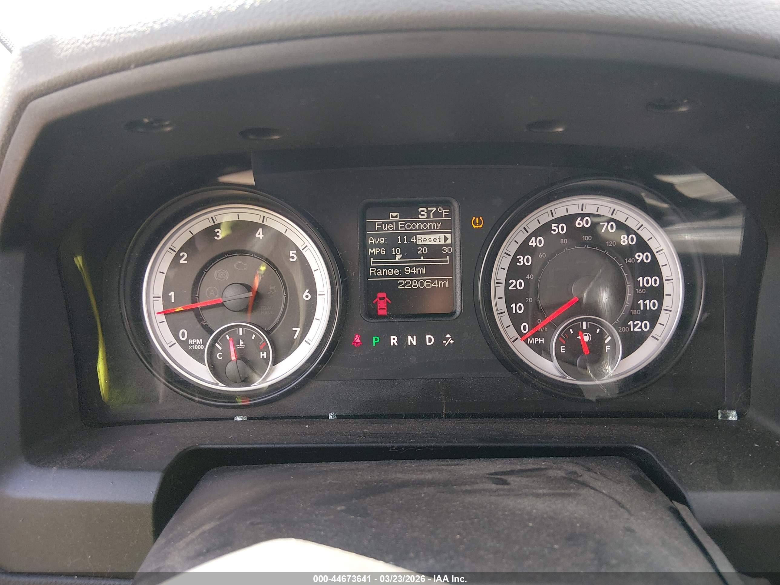 RAM 2500 image 7