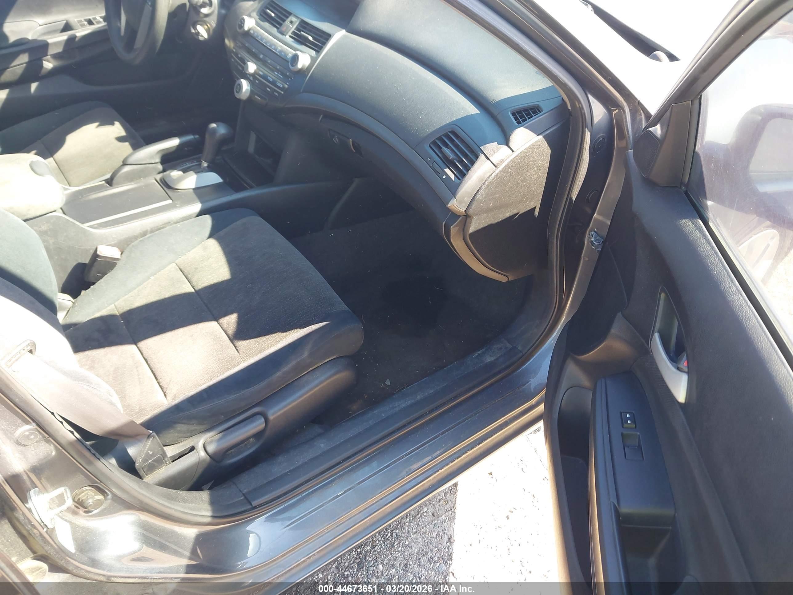 HONDA ACCORD image 5