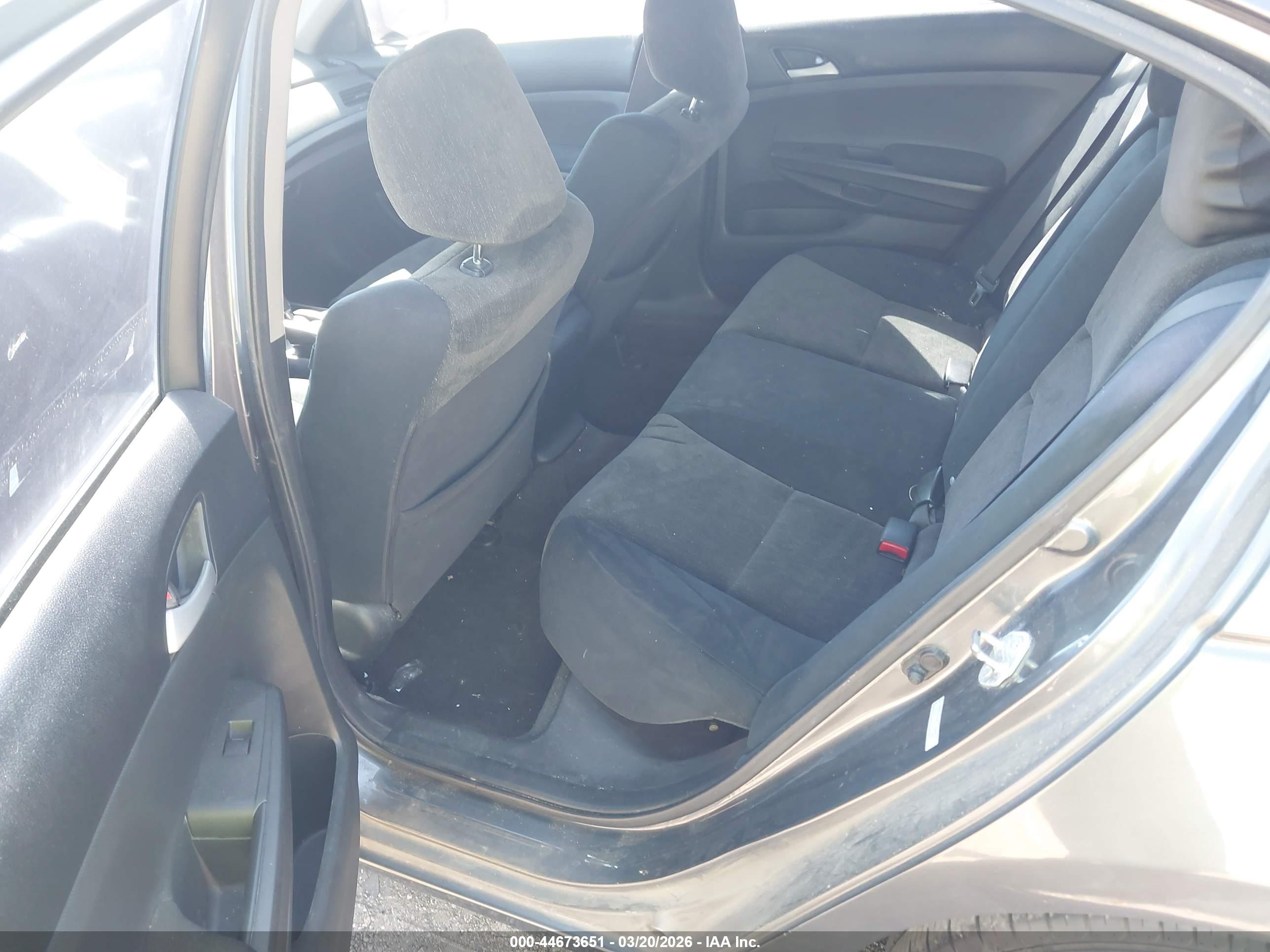 HONDA ACCORD image 8